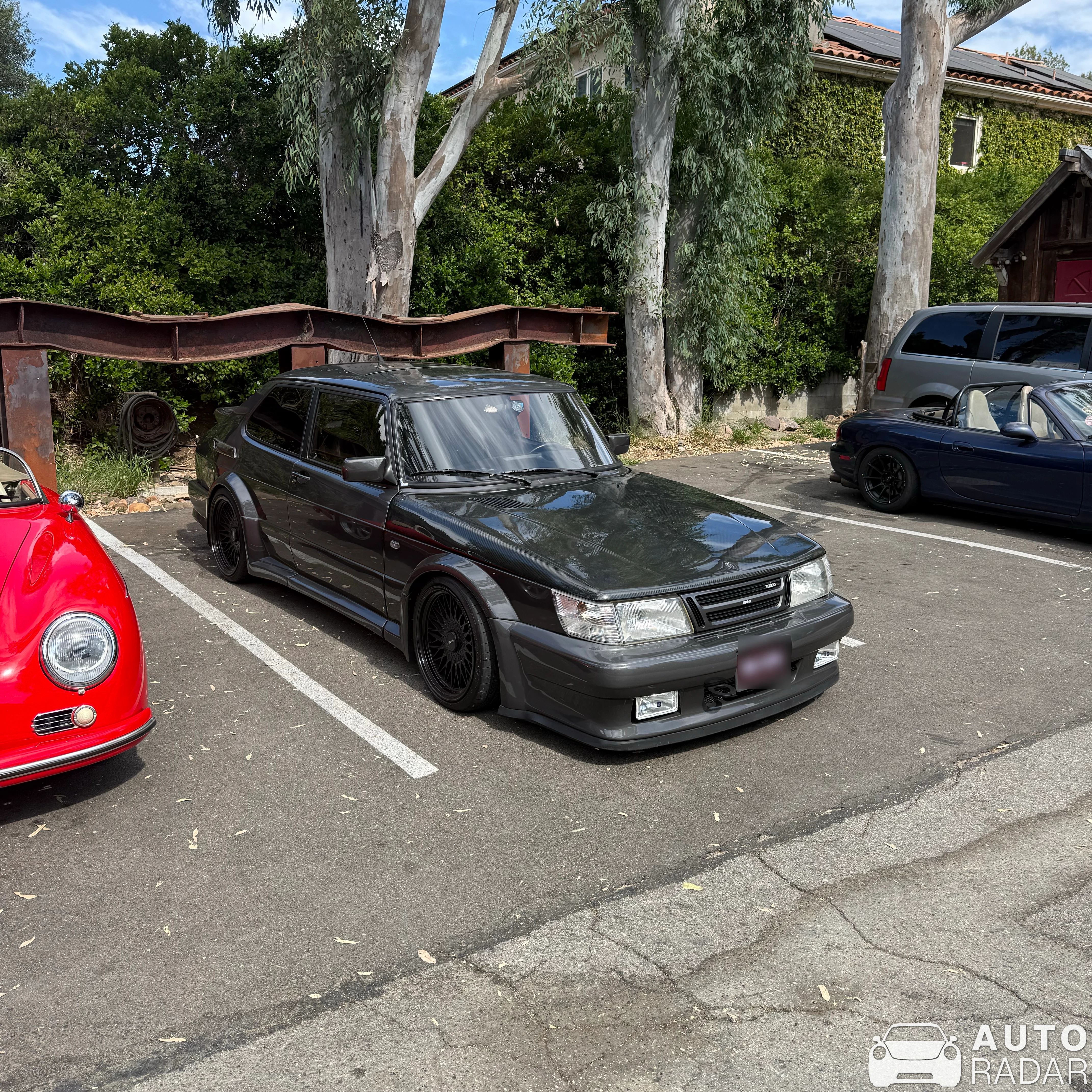Saab 900 Classic Turbo Aero spotted in Agoura Hills