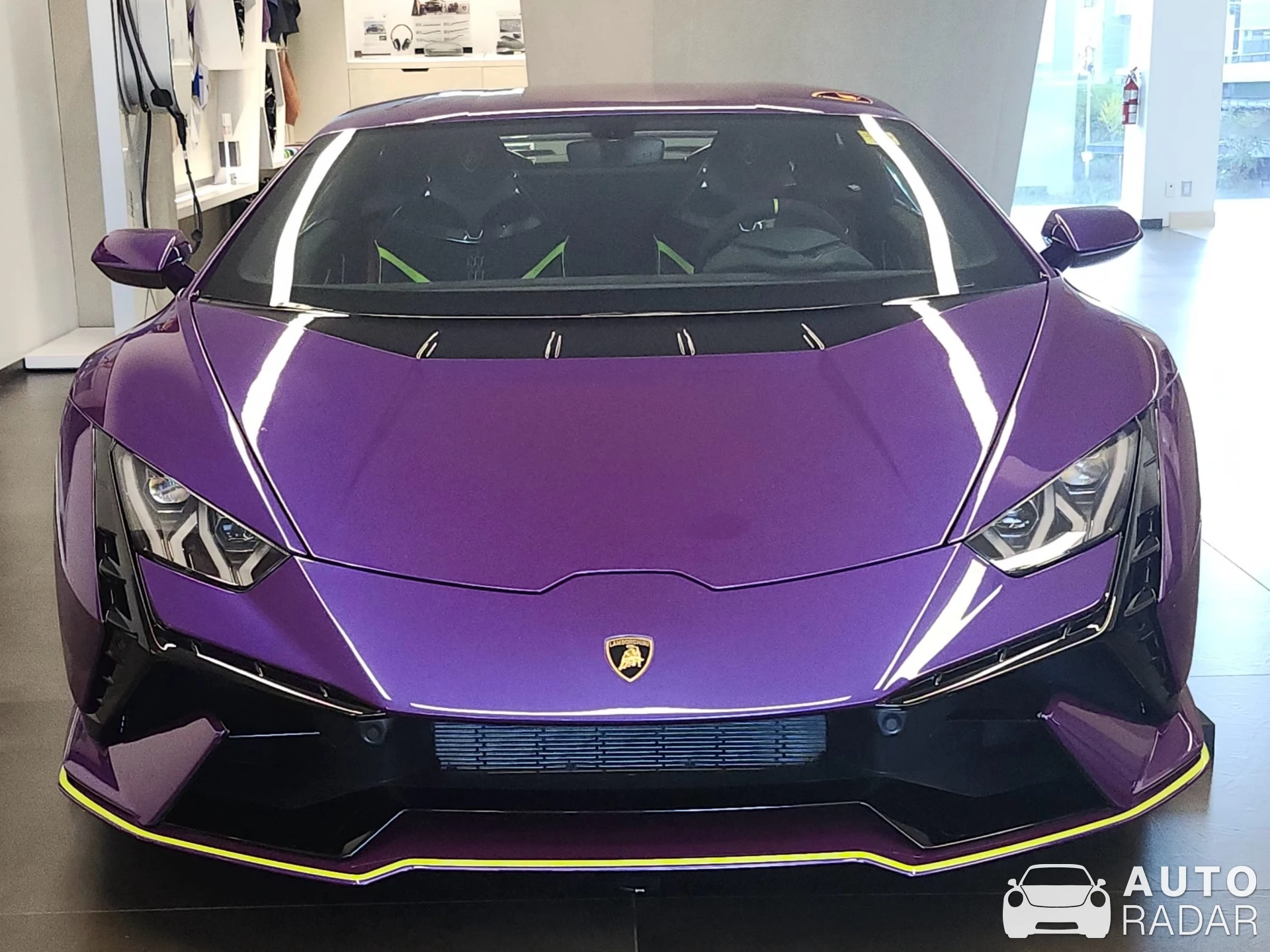 Lamborghini Huracán LP640-2 Tecnica spotted in , Canada