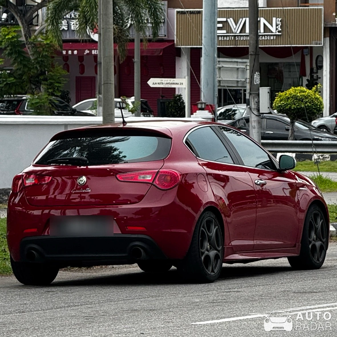 Alfa Romeo Giulietta Quadrifoglio spotted in Melaka
