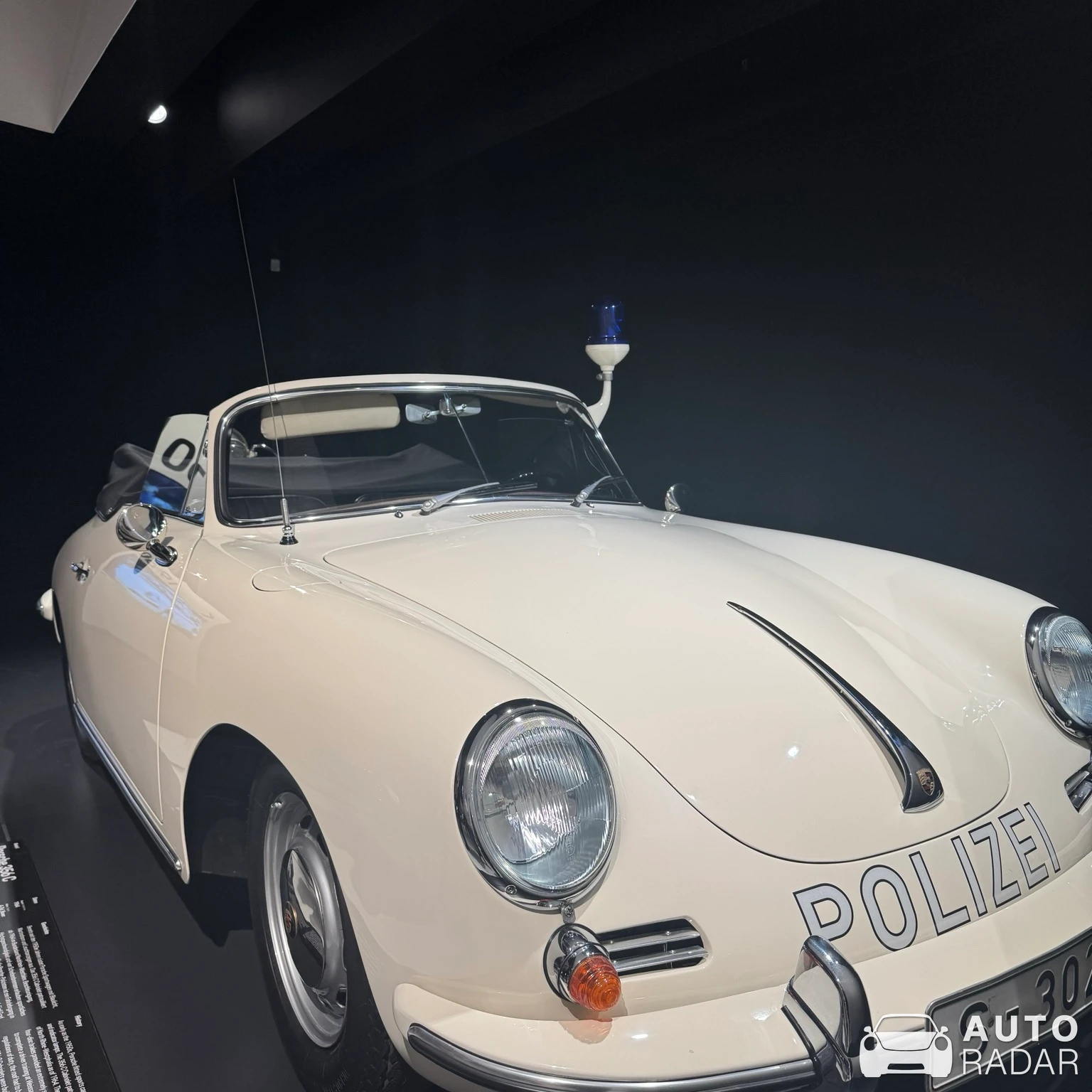 Porsche 356 C Cabriolet Polizei spotted in Stuttgart