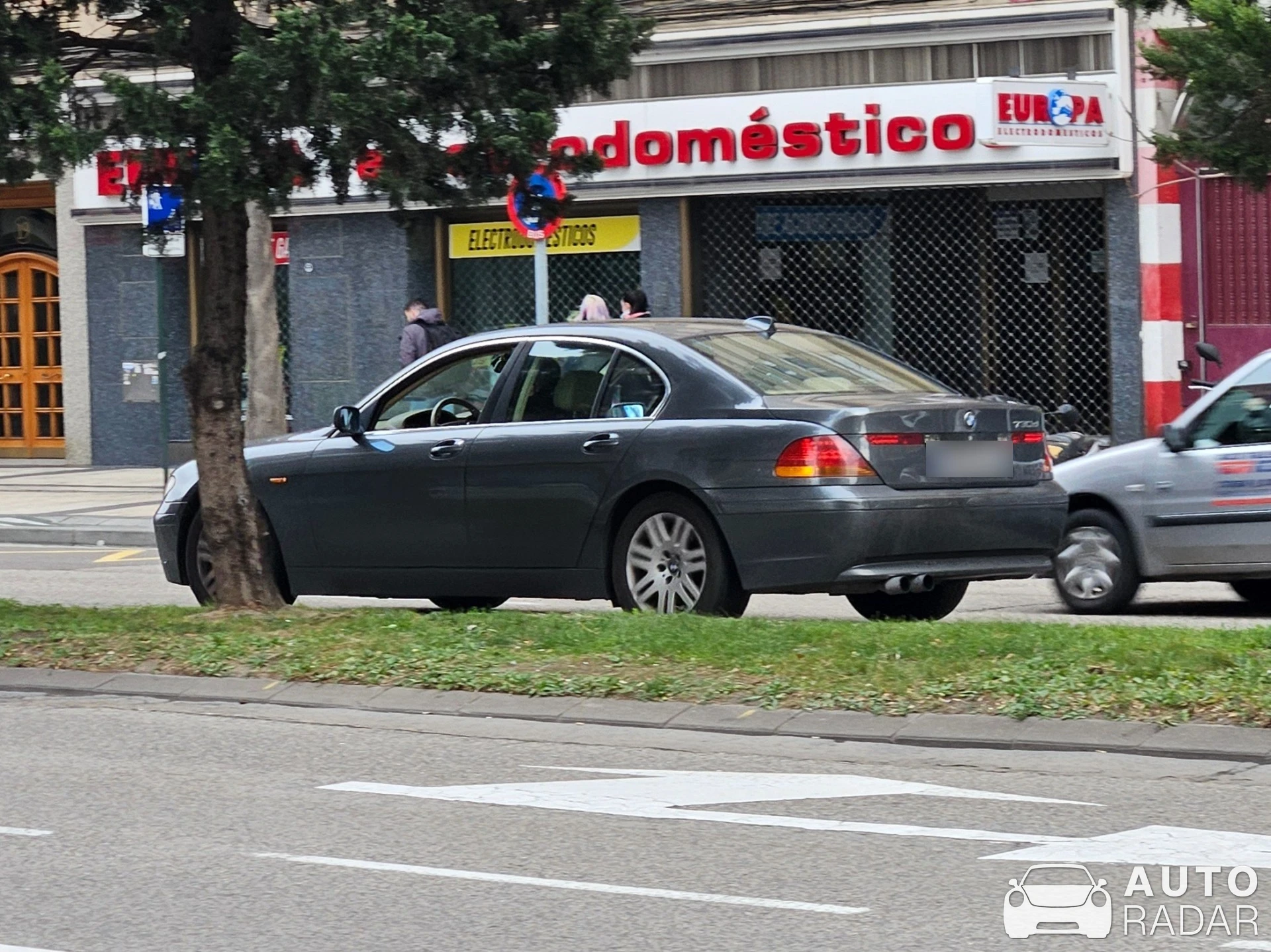 BMW 7 Series E65 spotted in Zaragoza, España