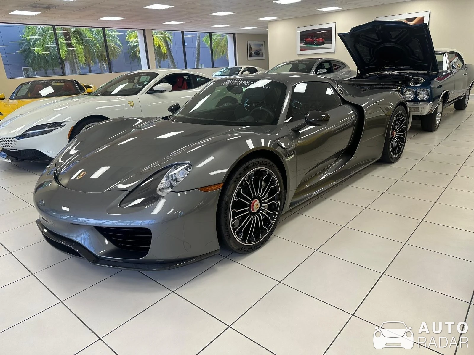 Porsche 918 Spyder spotted in Palm Beach
