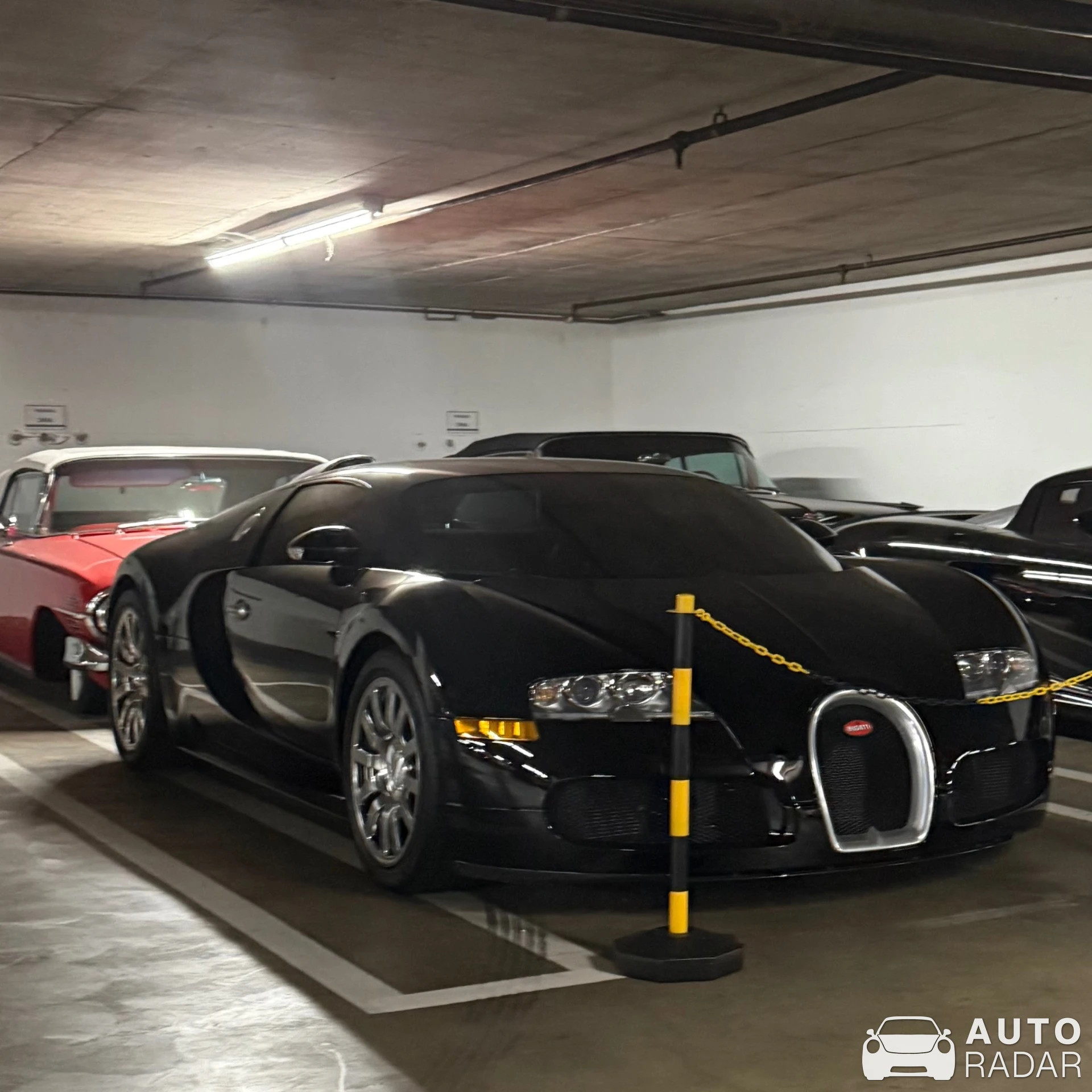 Bugatti Veyron 16.4 spotted in Los Angeles, United States