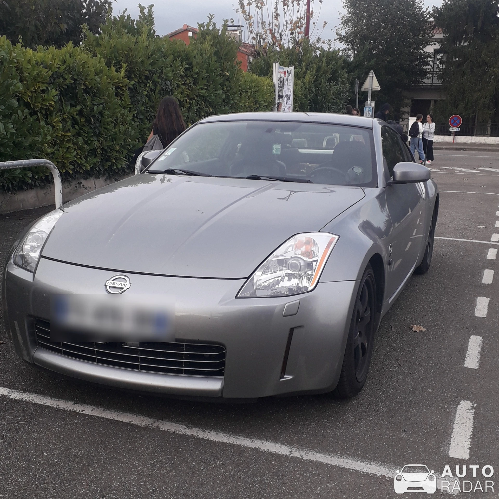 Nissan 350Z spotted in Castelsarrasin, France
