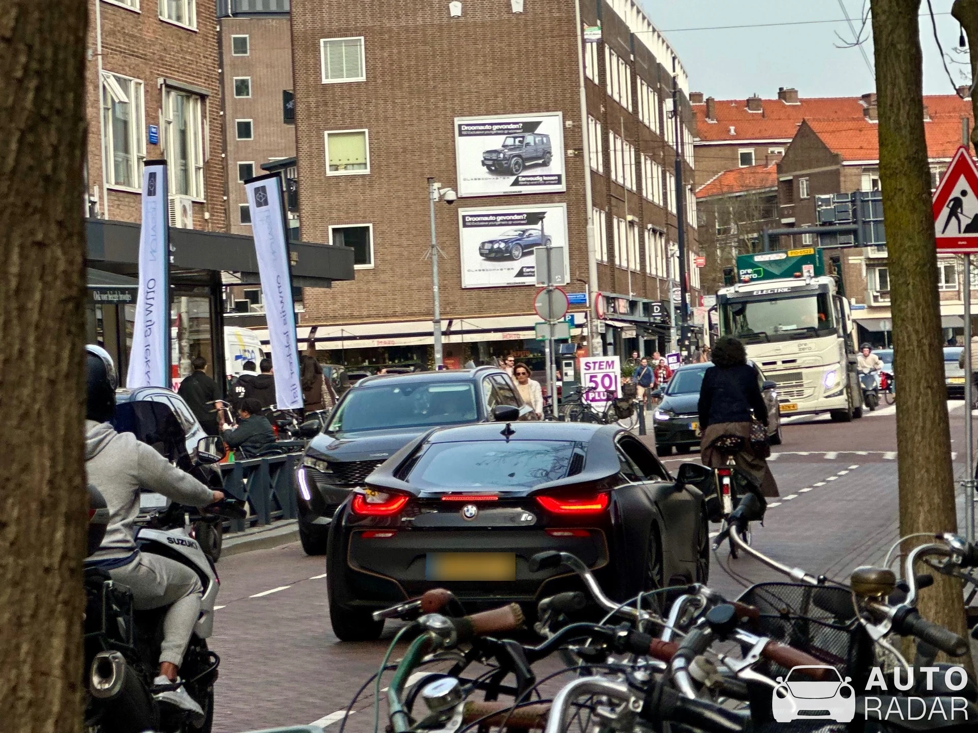 BMW i8 Protonic Frozen Black Edition spotted in Rotterdam