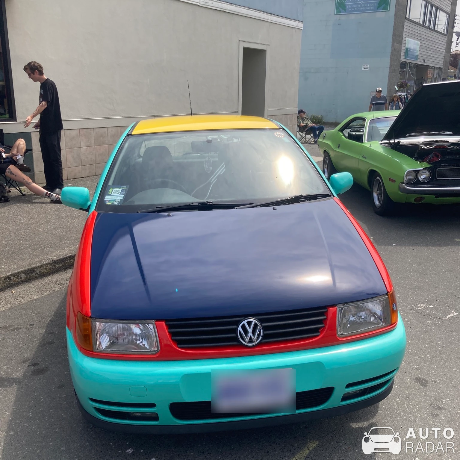 Volkswagen Polo Mk3 Harlequin Edition spotted in Sidney, Canadá