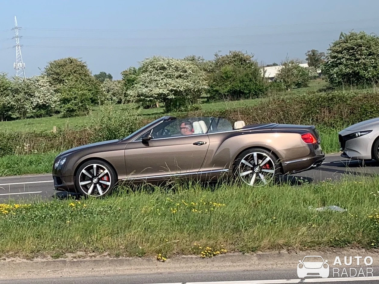 Bentley Continental GTC V8 2016 spotted in Wijnegem