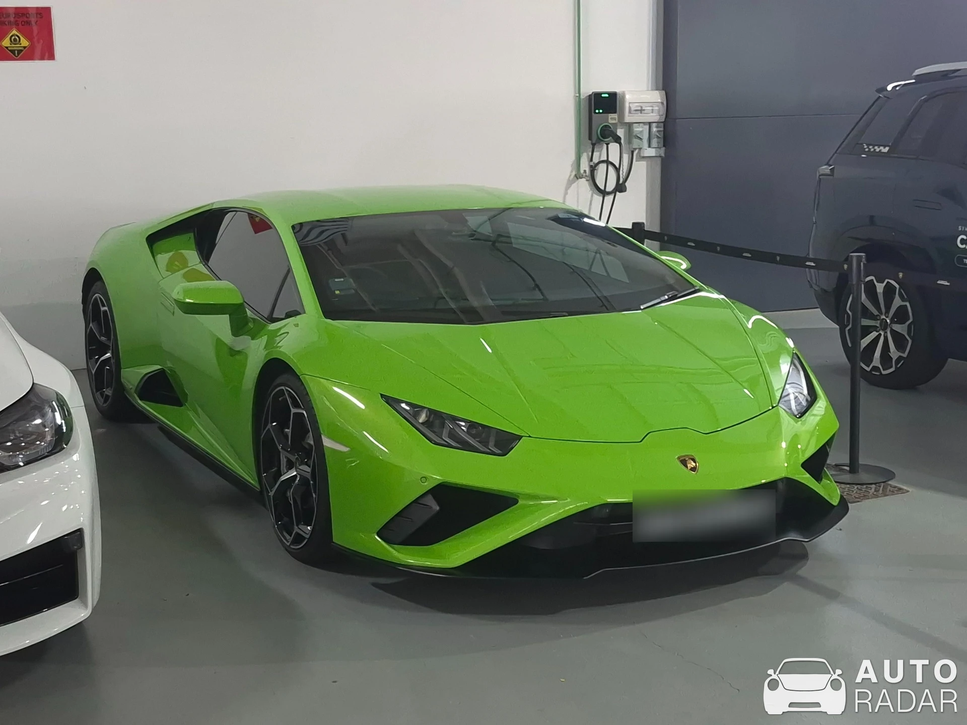 Lamborghini Huracán LP610-2 EVO RWD spotted in Singapore, Singapore