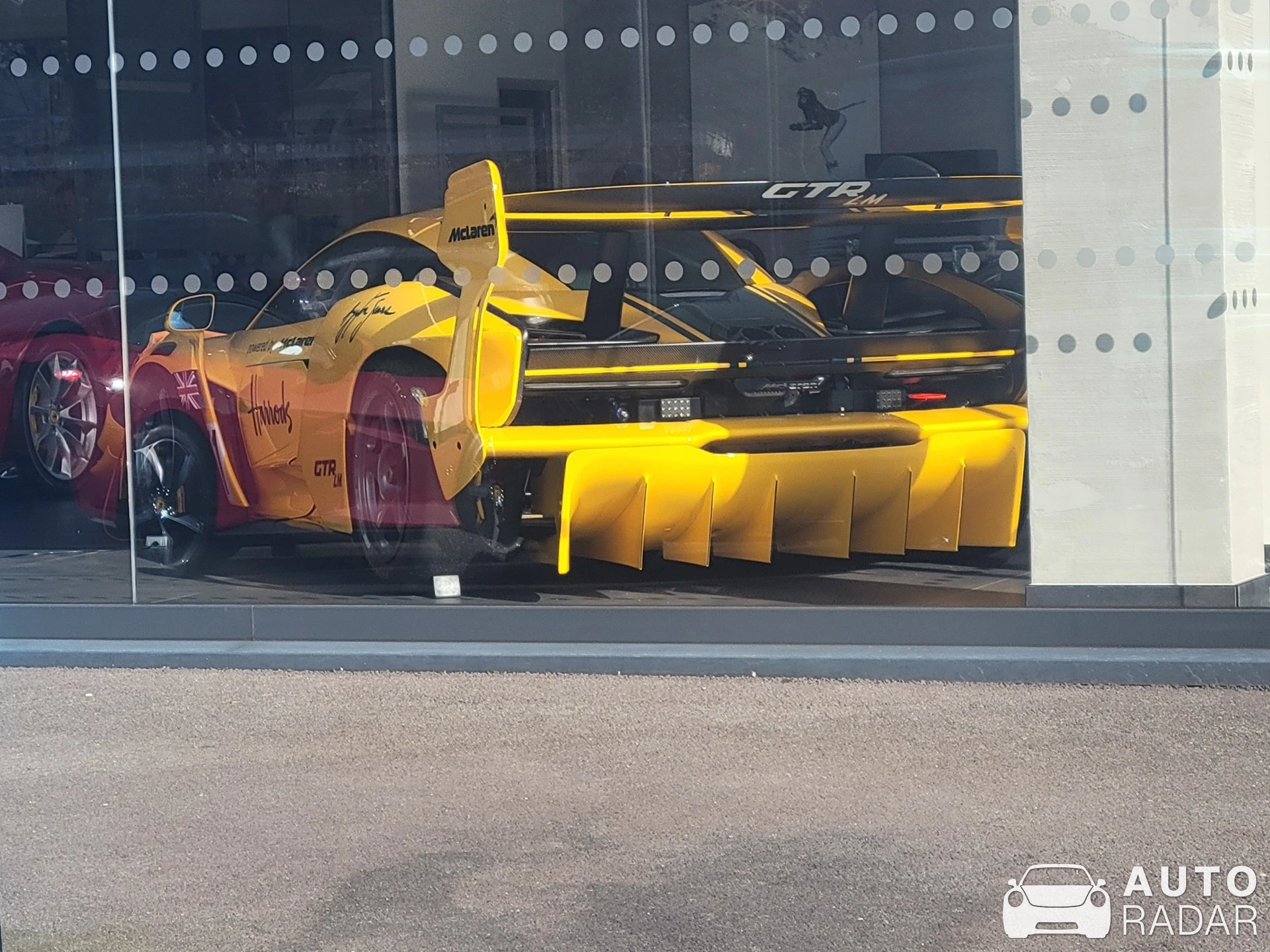 McLaren Senna GTR LM spotted in Banstead