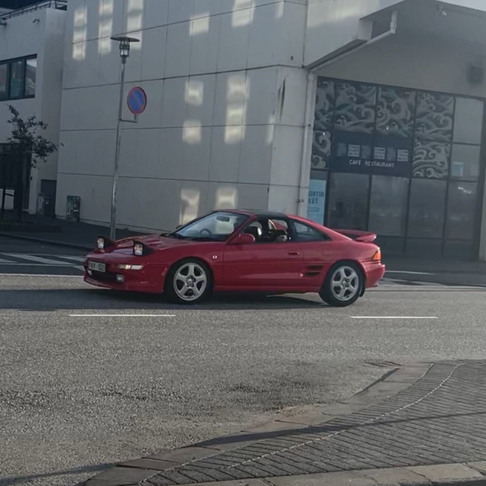 Toyota MR2 W20