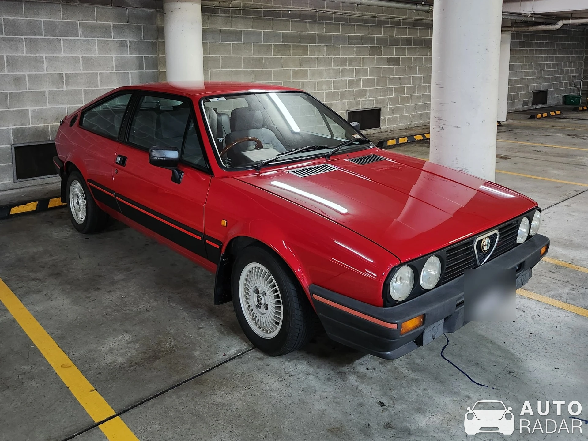 Alfa Romeo GTV6 spotted in Thornleigh, Australia