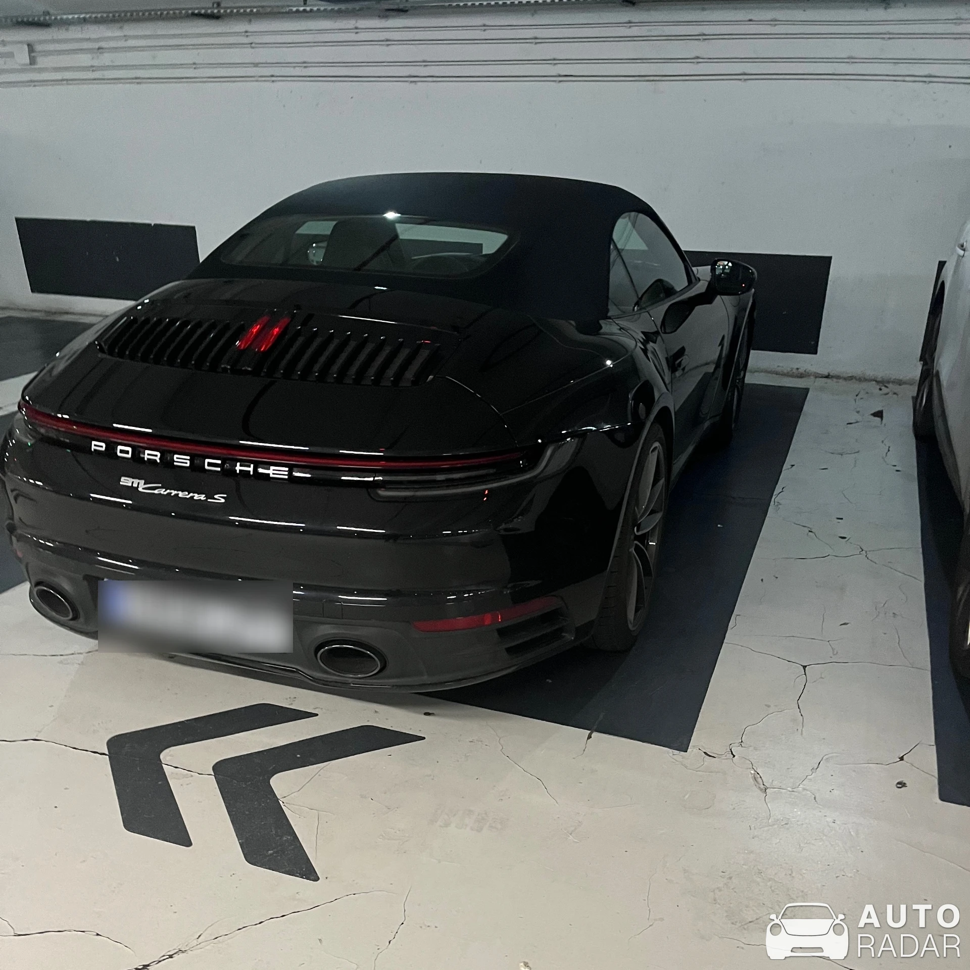 Porsche 992 Carrera S Cabriolet MkI spotted in Barcelona, España