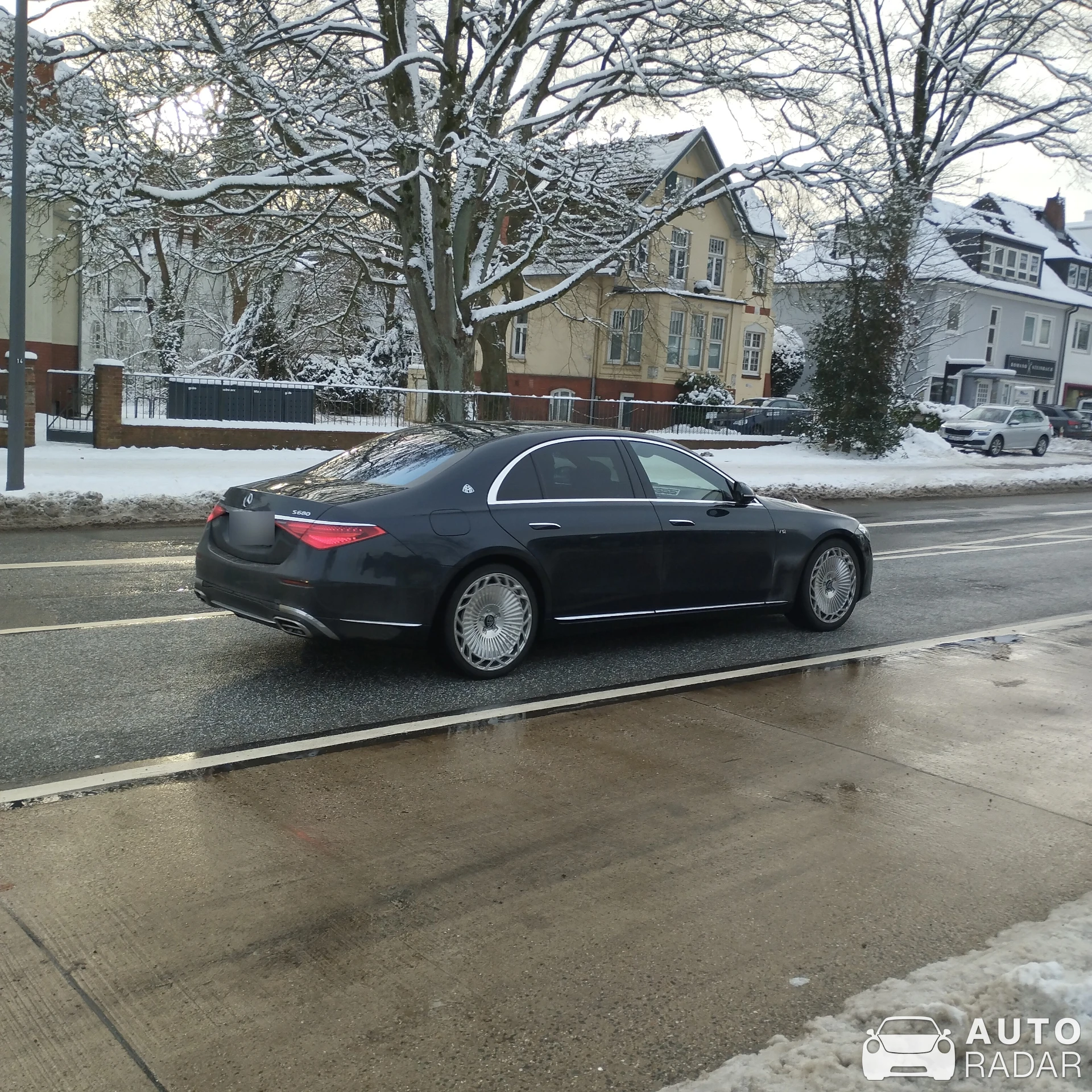 Mercedes-Maybach S 500 spotted in Hamburg, Germany