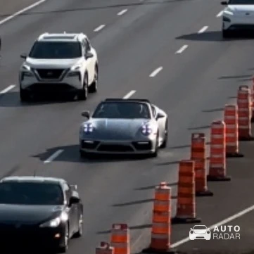 Porsche 992 Carrera 4S Cabriolet MkI spotted in Terrebonne, Canada