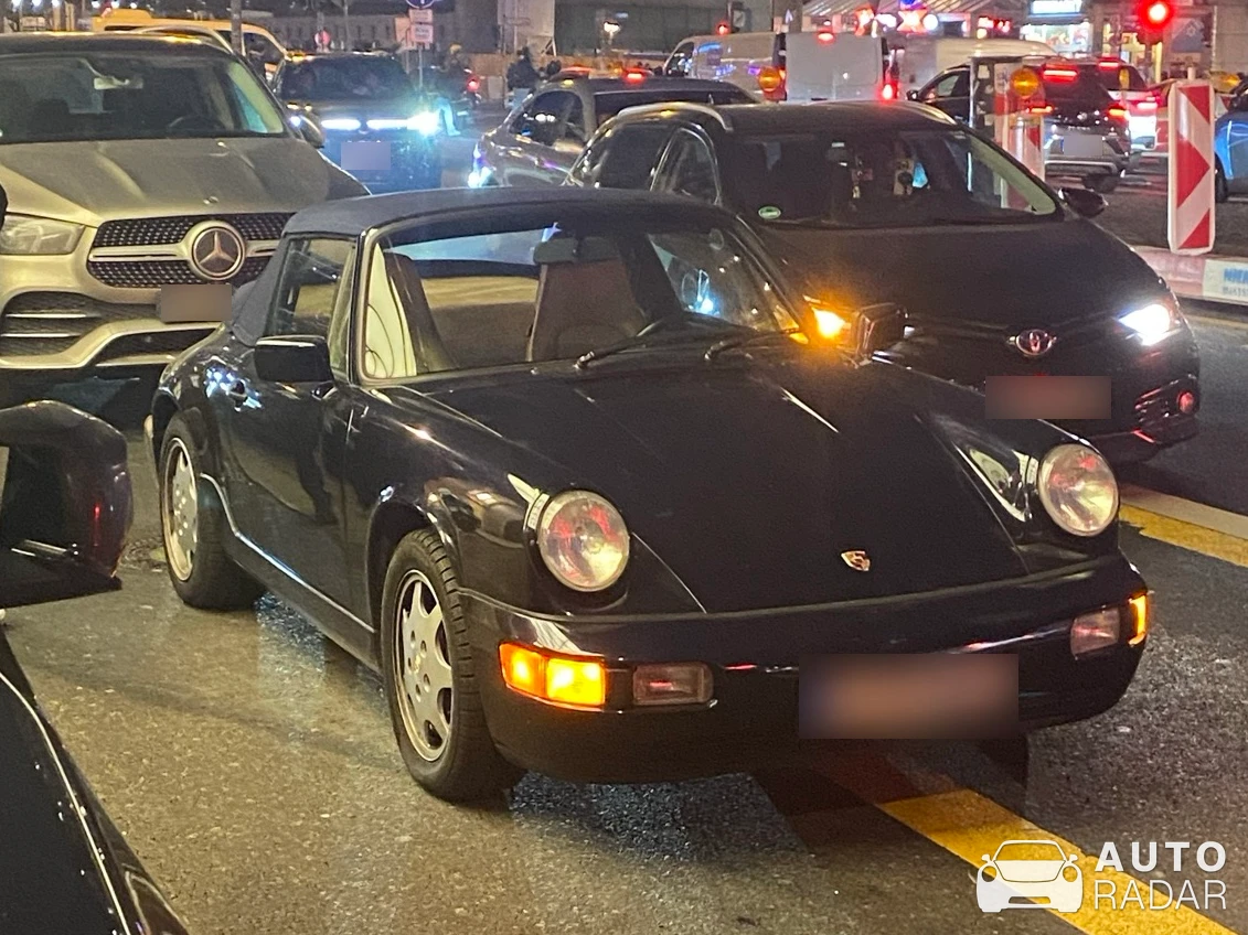 Porsche 964 Carrera 2 Cabriolet spotted in Berlin, Deutschland