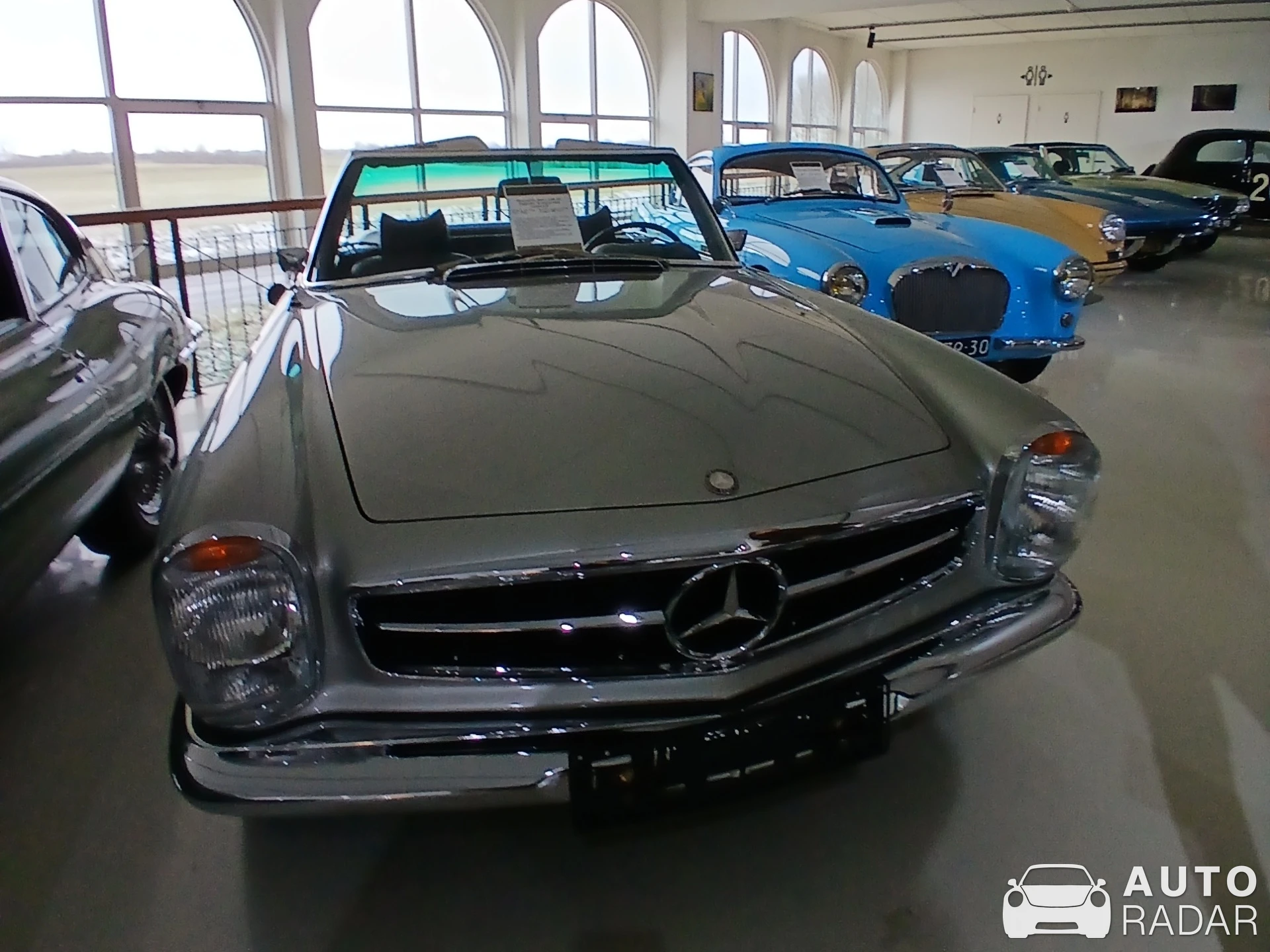 Mercedes-Benz 280SL spotted in Brummen, Netherlands