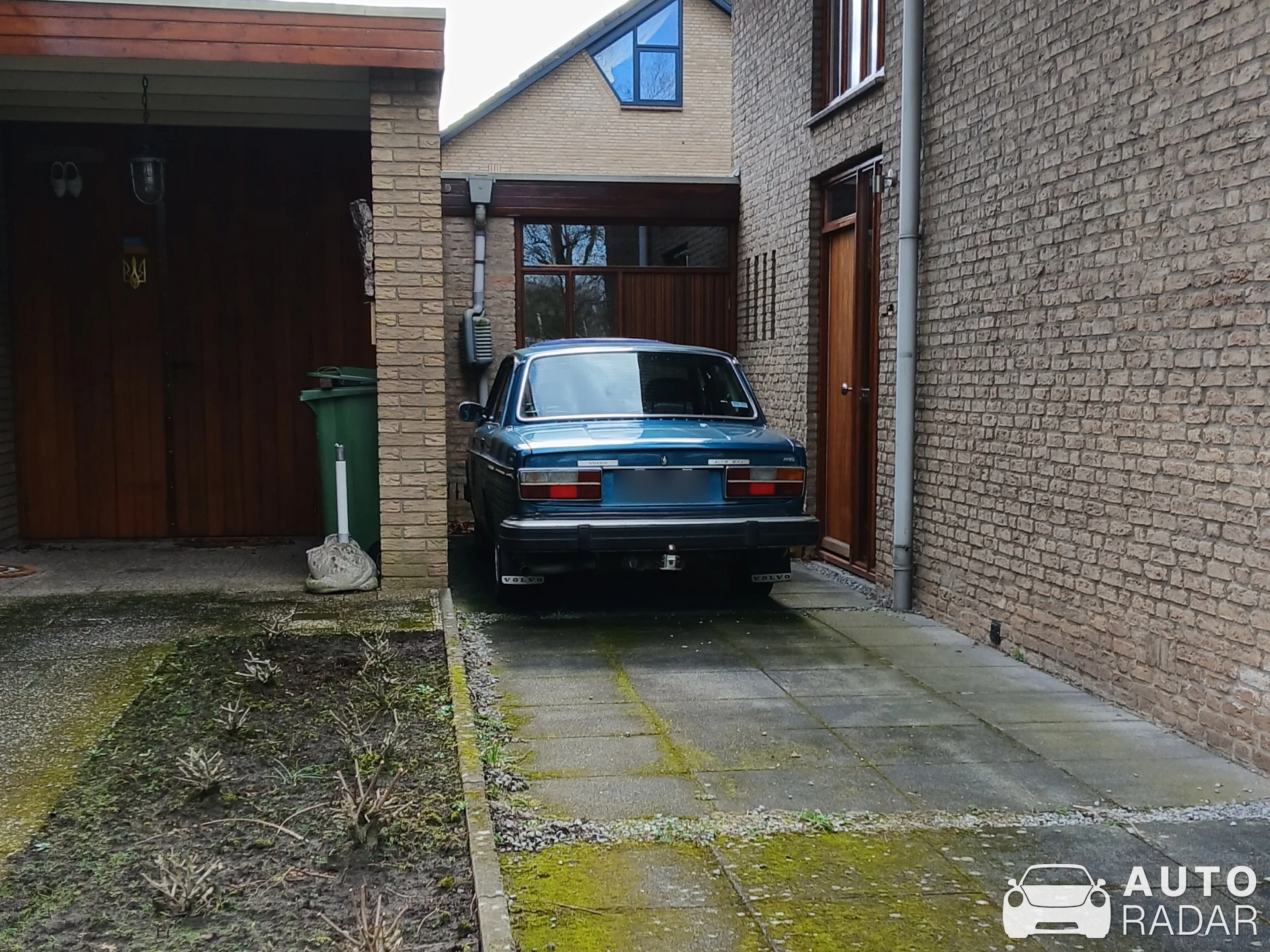 Volvo 244 DL spotted in Hengelo