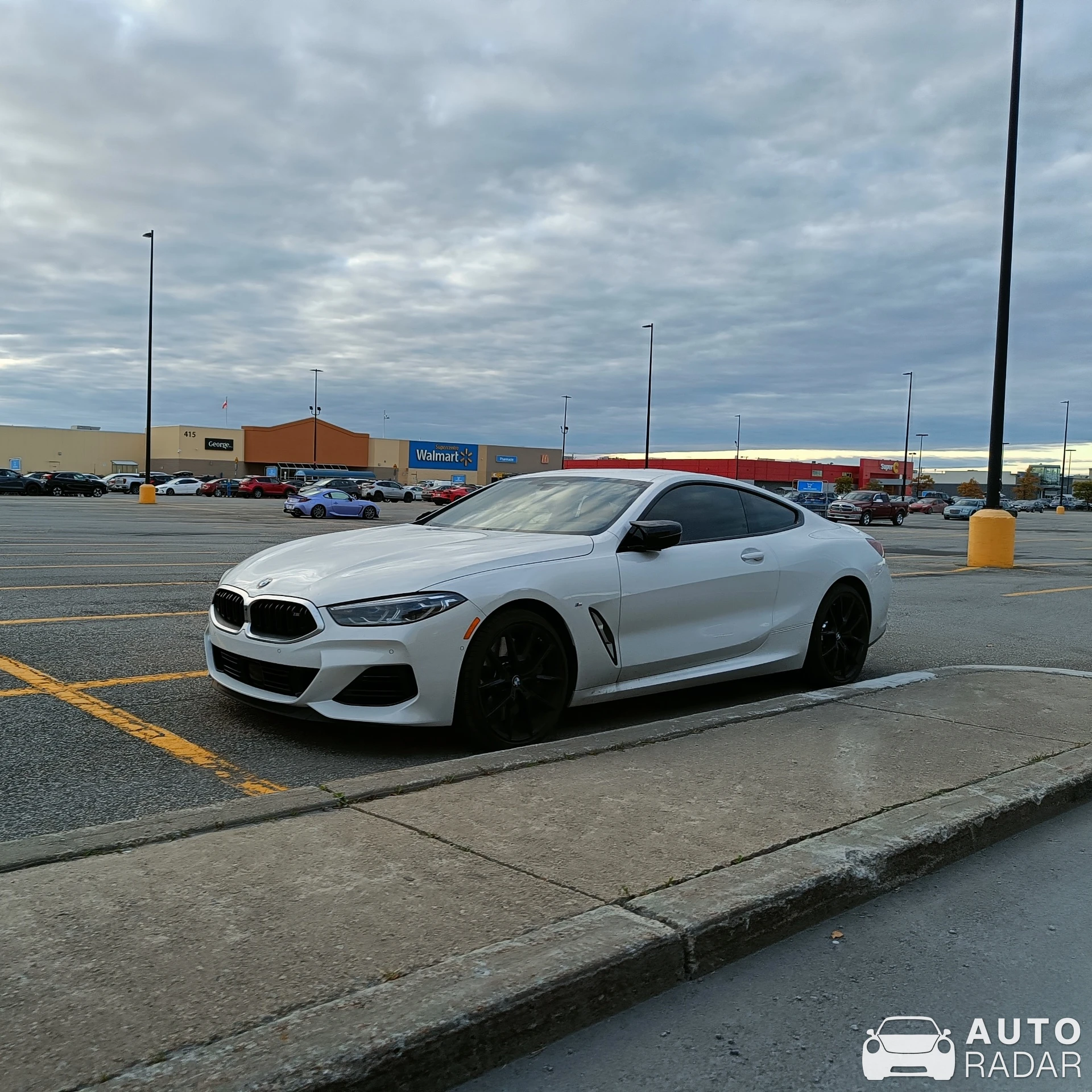 BMW M850i G15 Coupé spotted in Rimouski, Canada