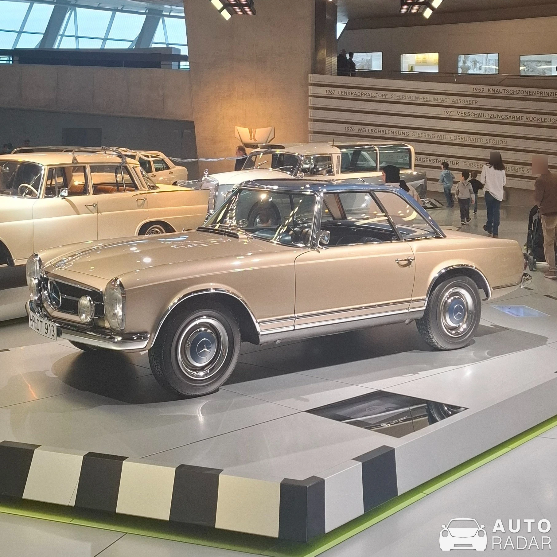 Mercedes-Benz 230SL spotted in Stuttgart