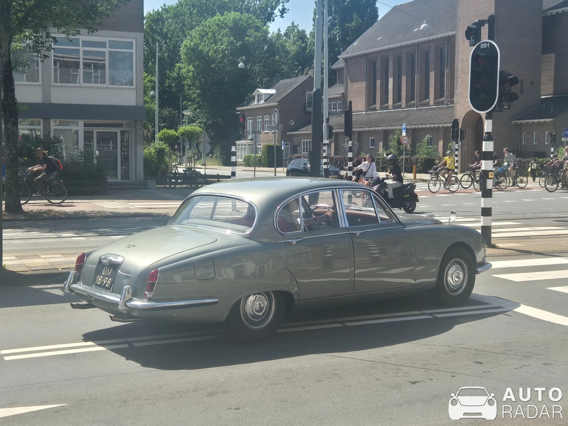 Jaguar 420 spotted in Amsterdam