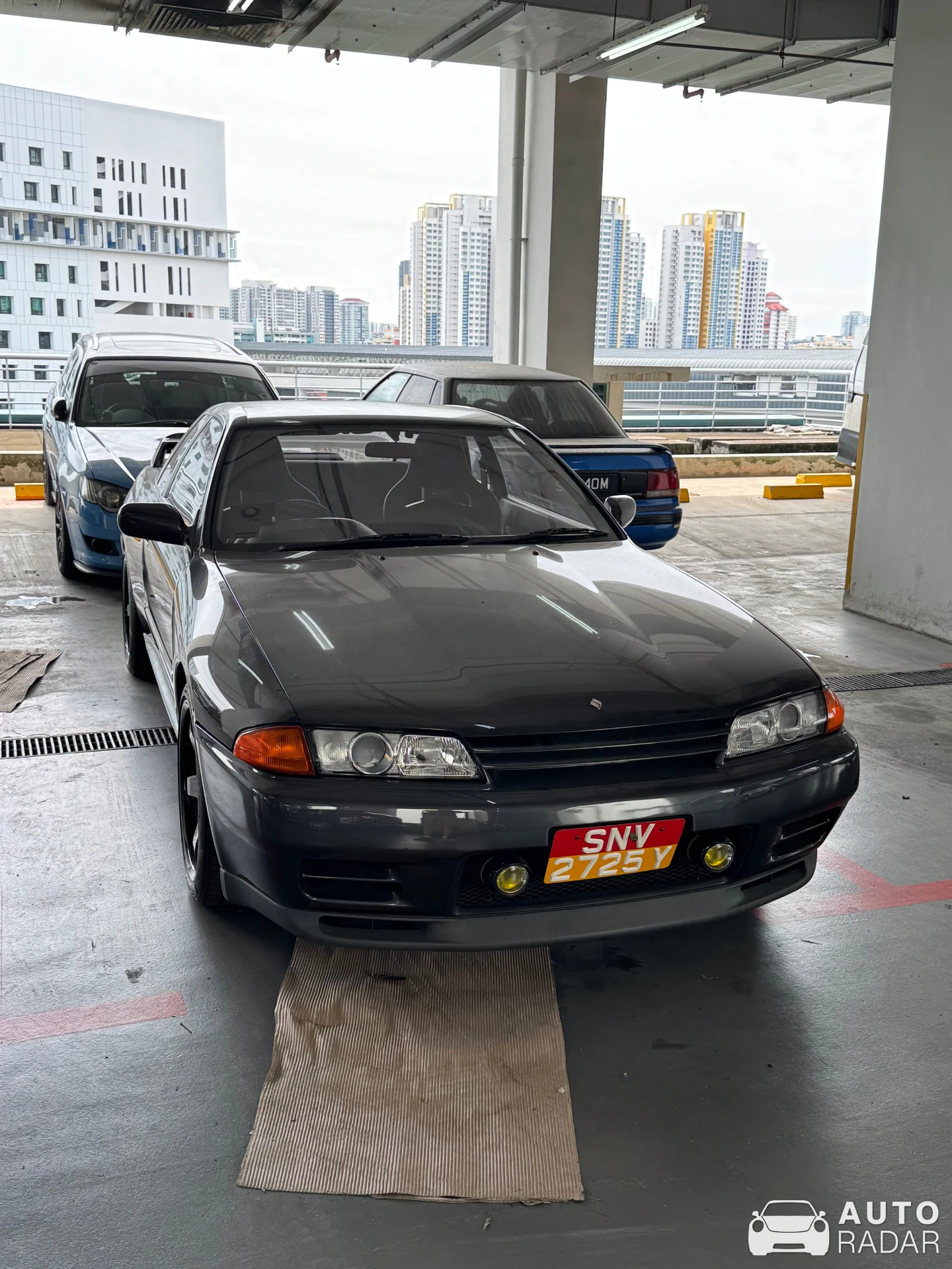 Nissan Skyline R32 GT-R spotted in Singapore