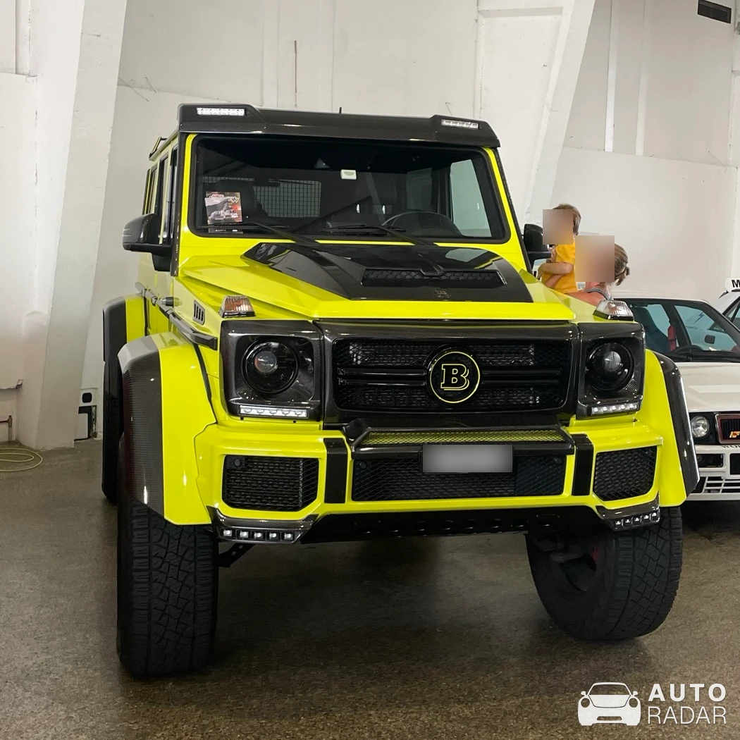 Mercedes-AMG Brabus G 63 4x4² W463 spotted in Lugano