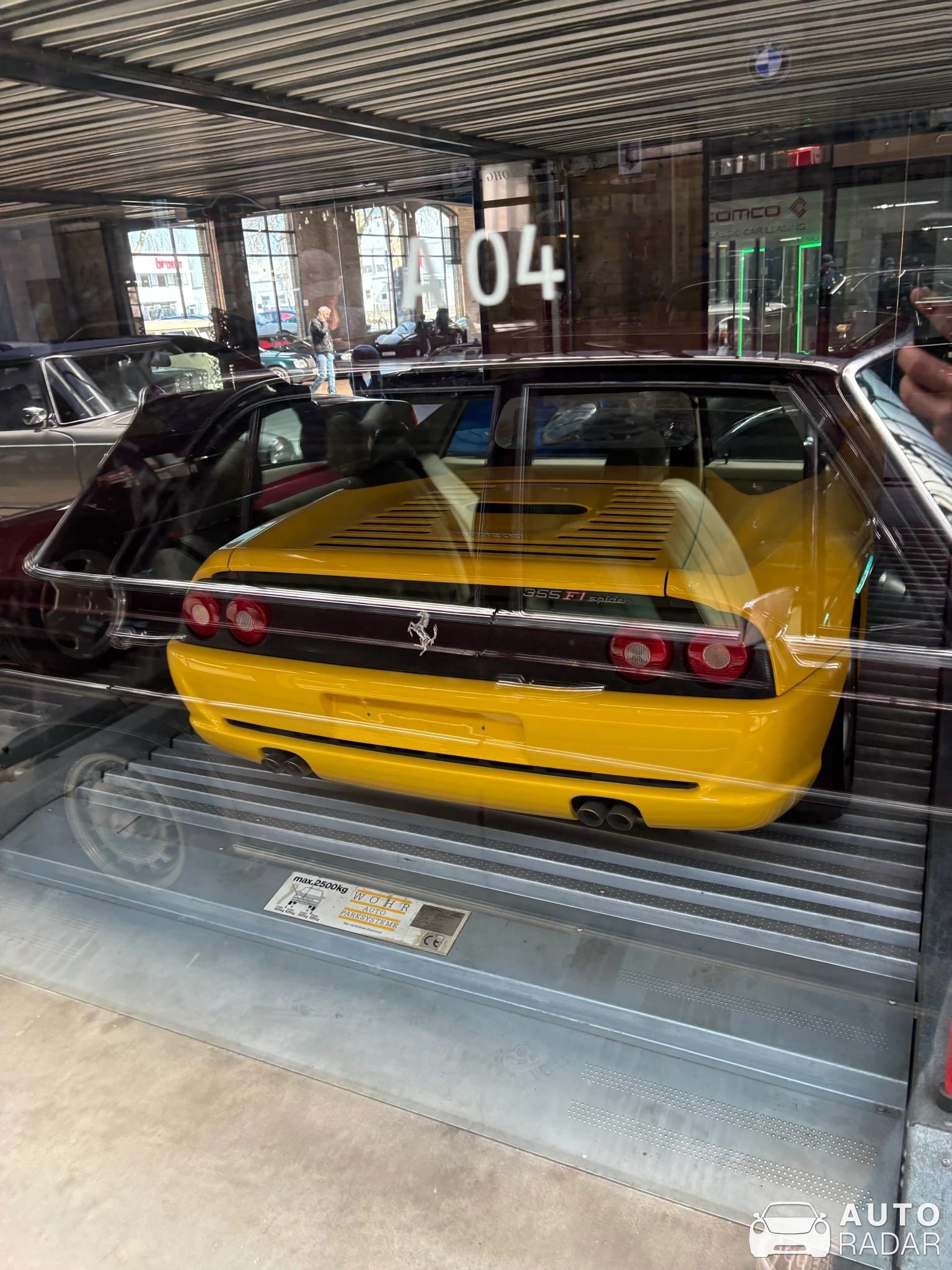 Ferrari F355 F1 GTS spotted in Berlin