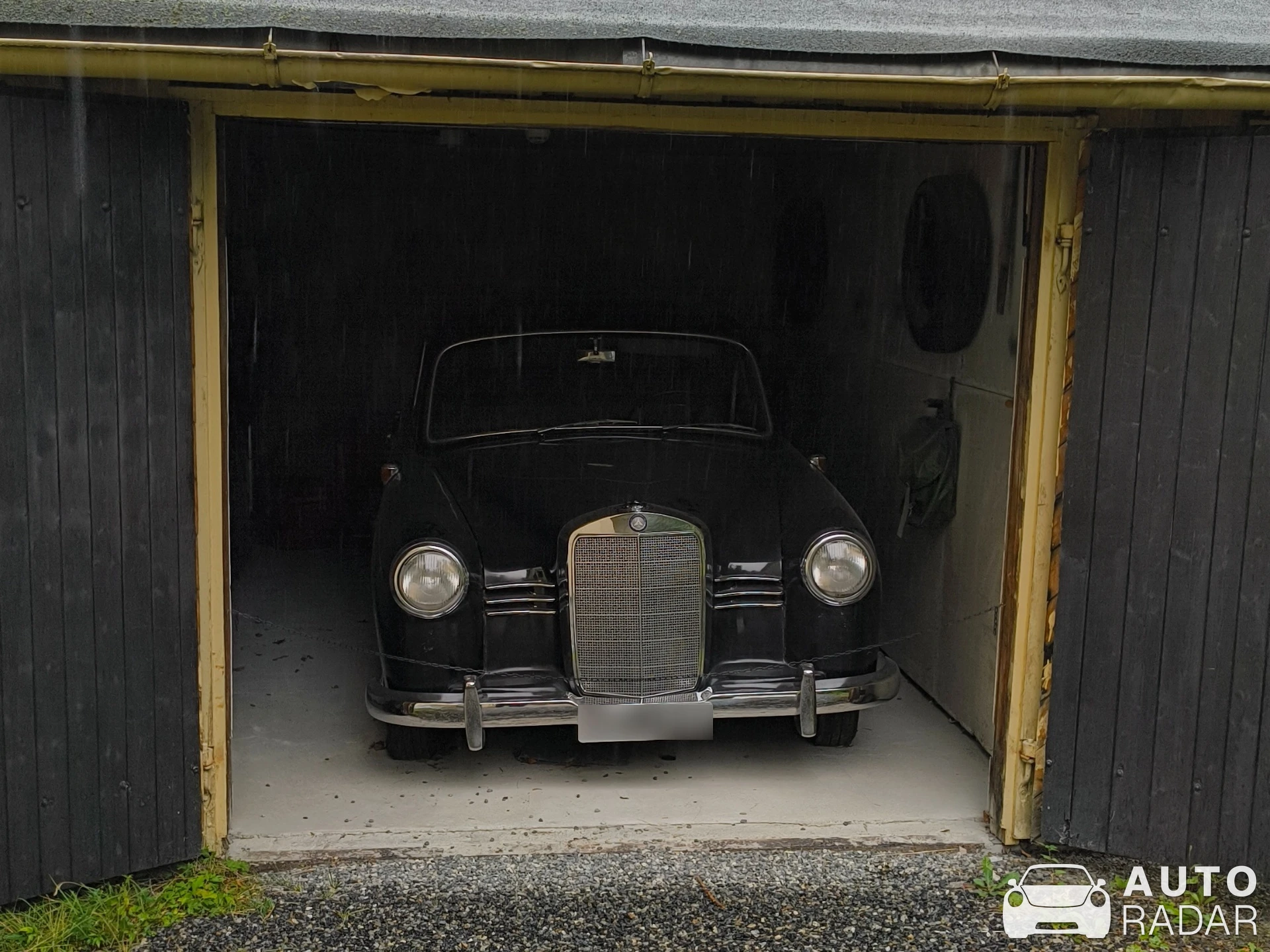 Mercedes 180 Ponton W120 spotted in Lillehammer