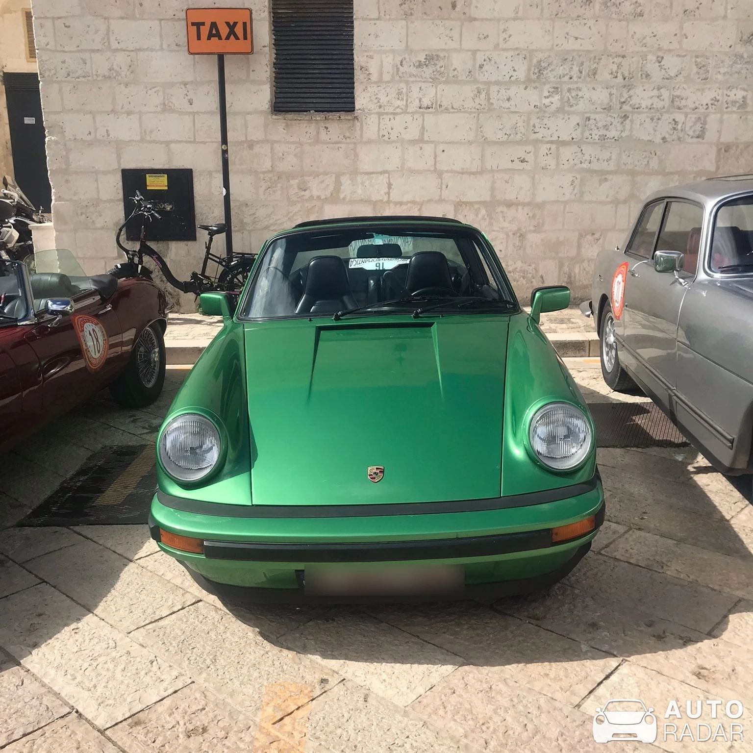 Porsche 911 S spotted in Milan, Italy