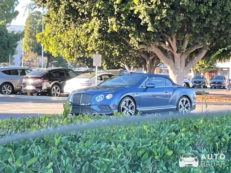 Bentley Continental GTC V8 Azure spotted in Torrance