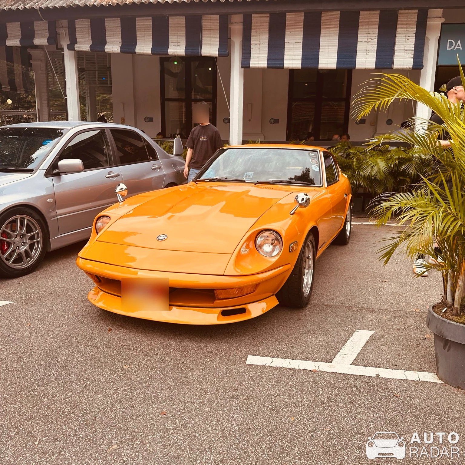 Datsun 240Z spotted in Singapore, Singapore