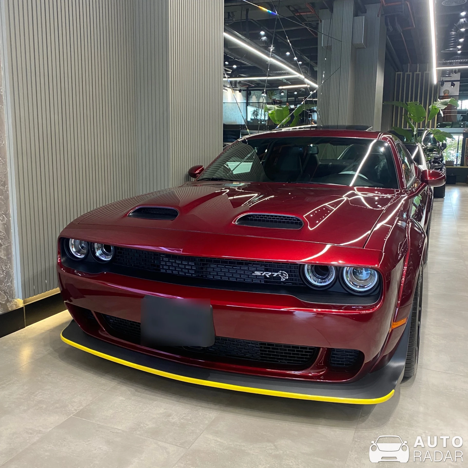 Dodge Challenger SRT Hellcat spotted in Bakırköy, Türkiye