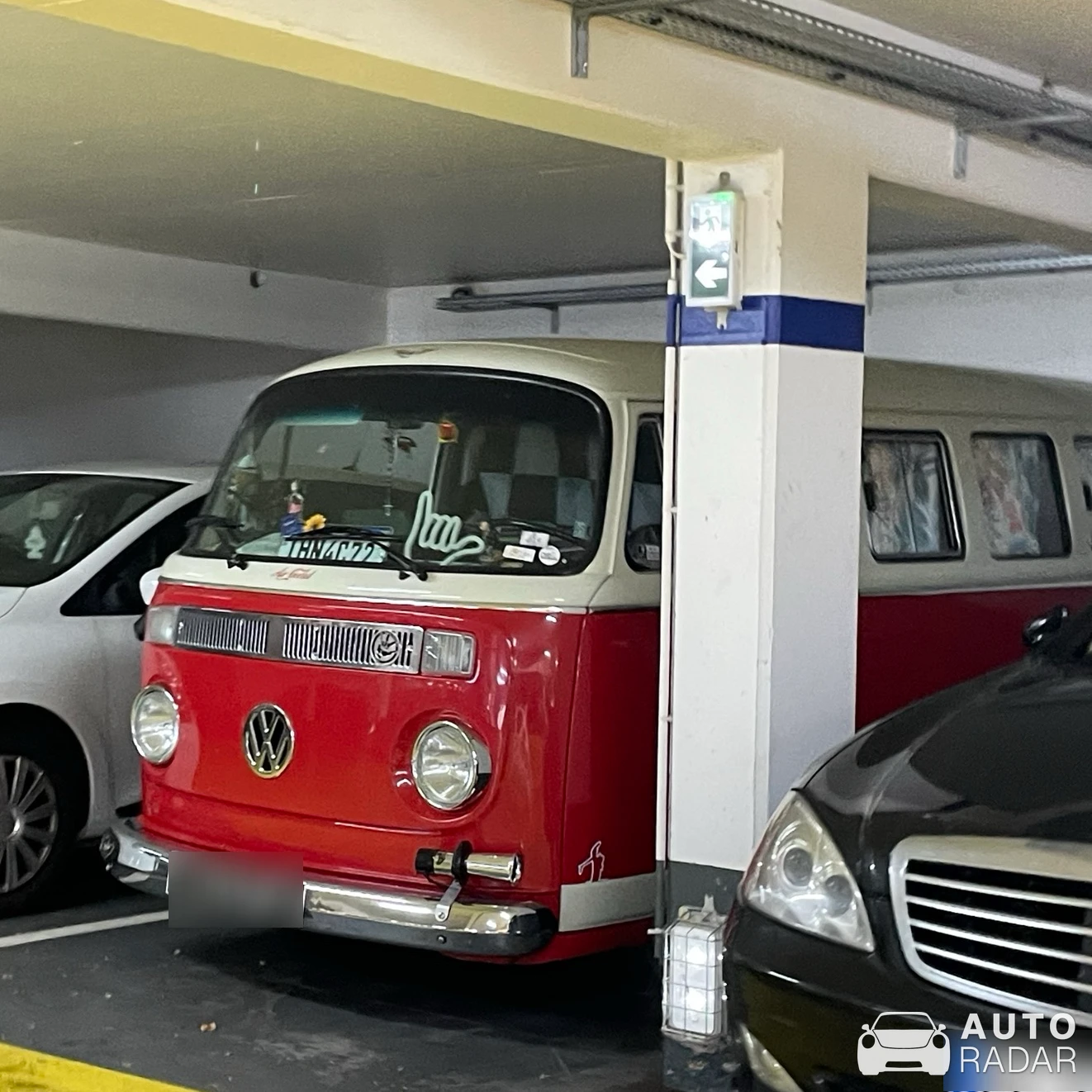 Volkswagen T2 spotted in Toul, France