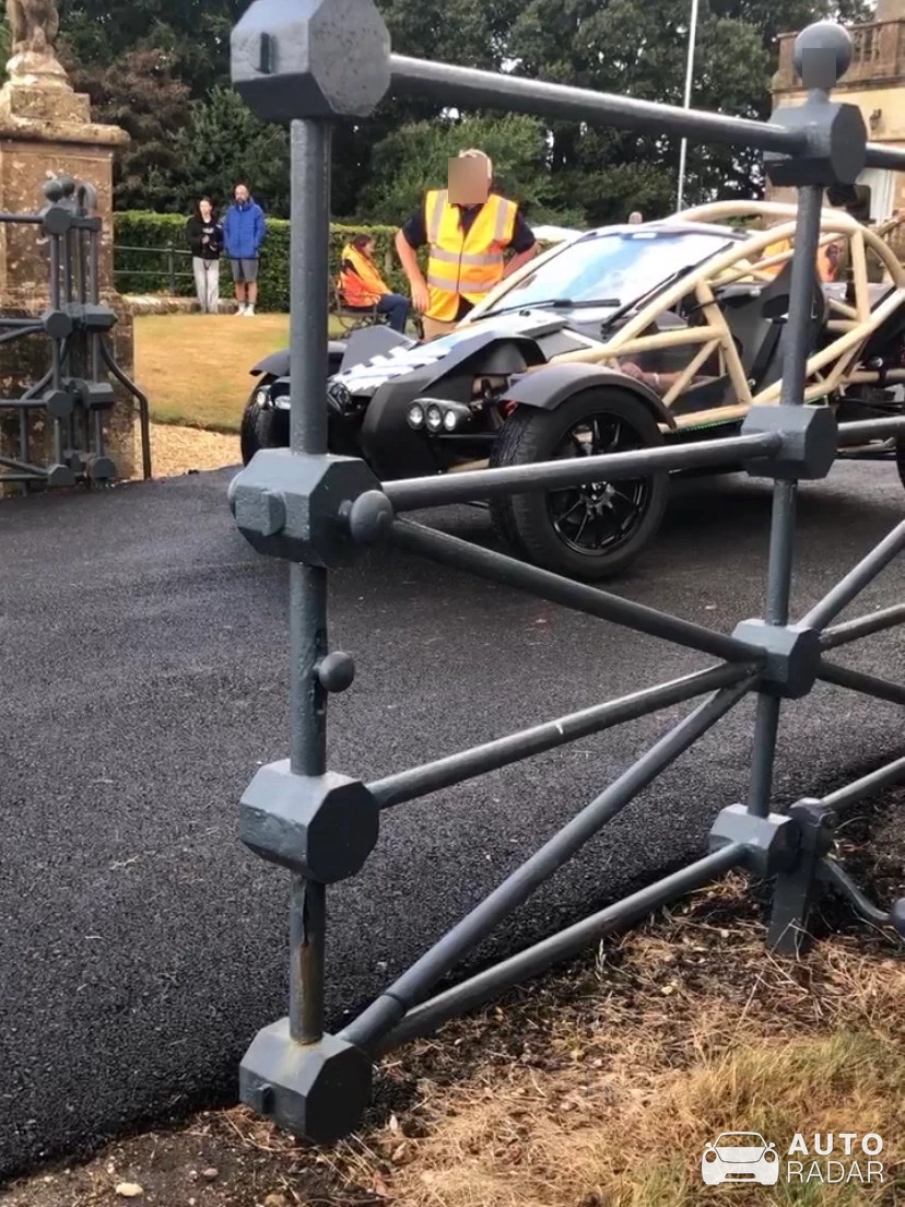 Ariel Nomad spotted in Sherborne