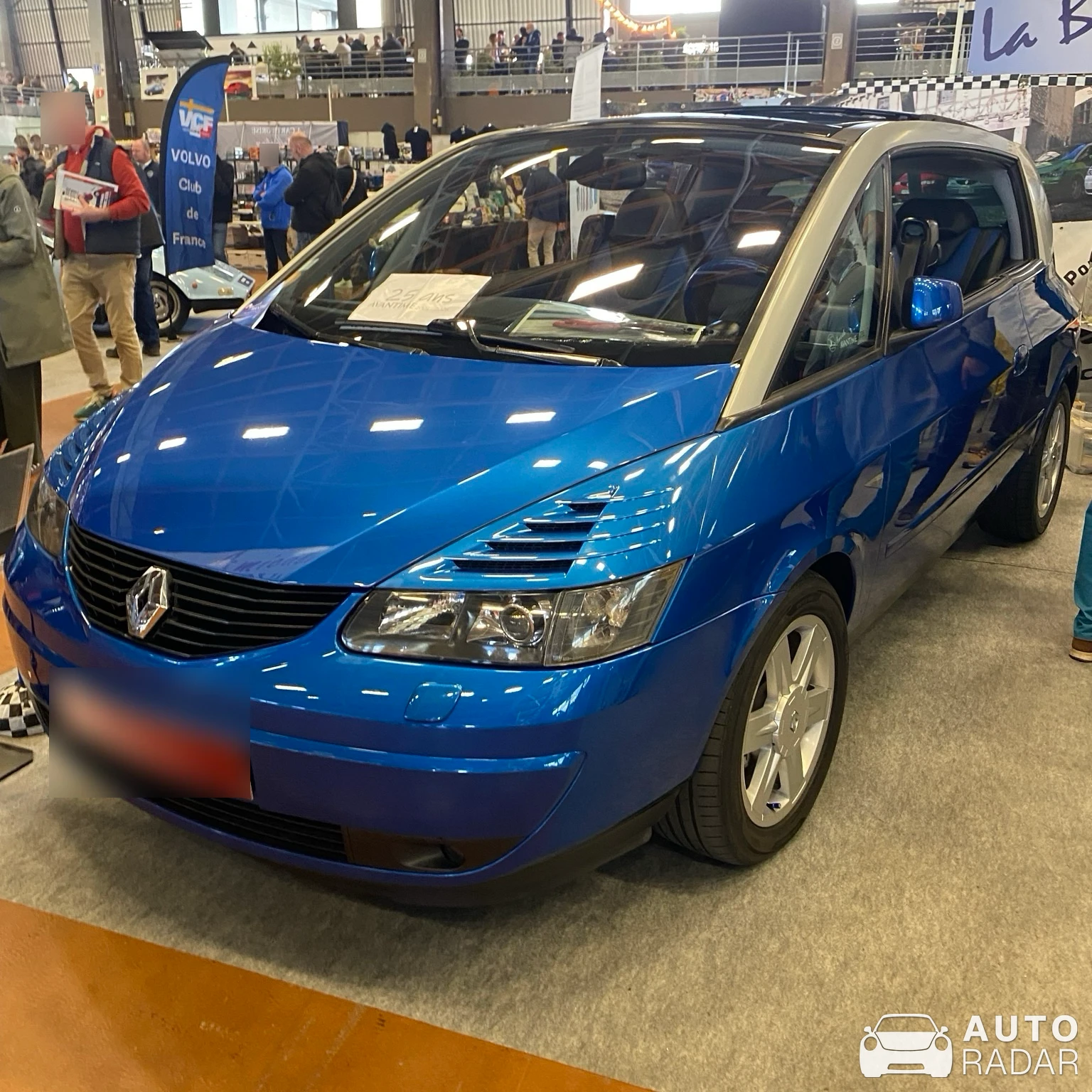 Renault Avantime spotted in Nantes