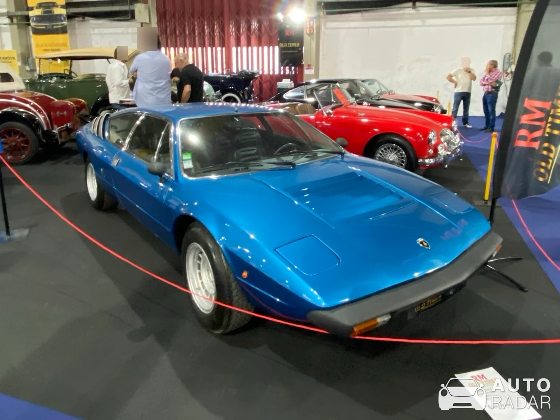 Lamborghini Urraco P300 spotted in Leça da Palmeira