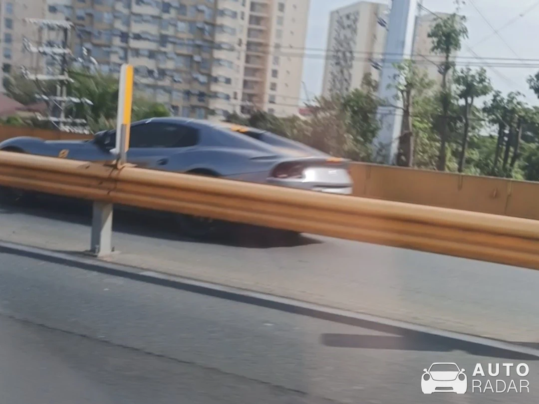 Ferrari 812 GTS spotted in Parañaque, Philippines