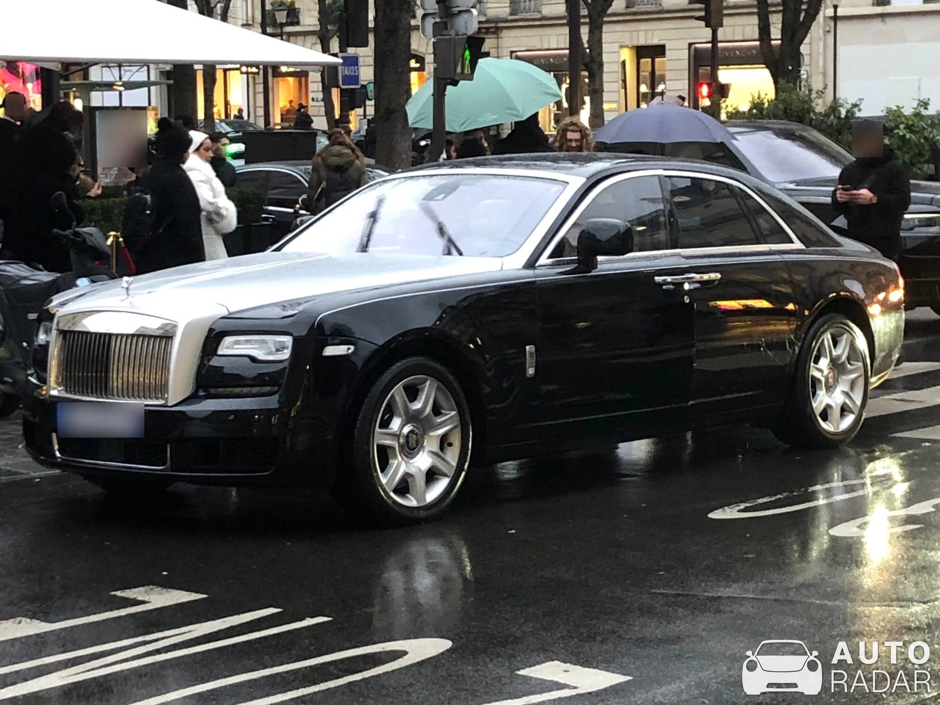 Rolls-Royce Ghost spotted in Paris, France