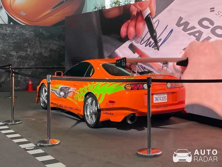 Toyota Supra A80 Top Secret spotted in Los Angeles
