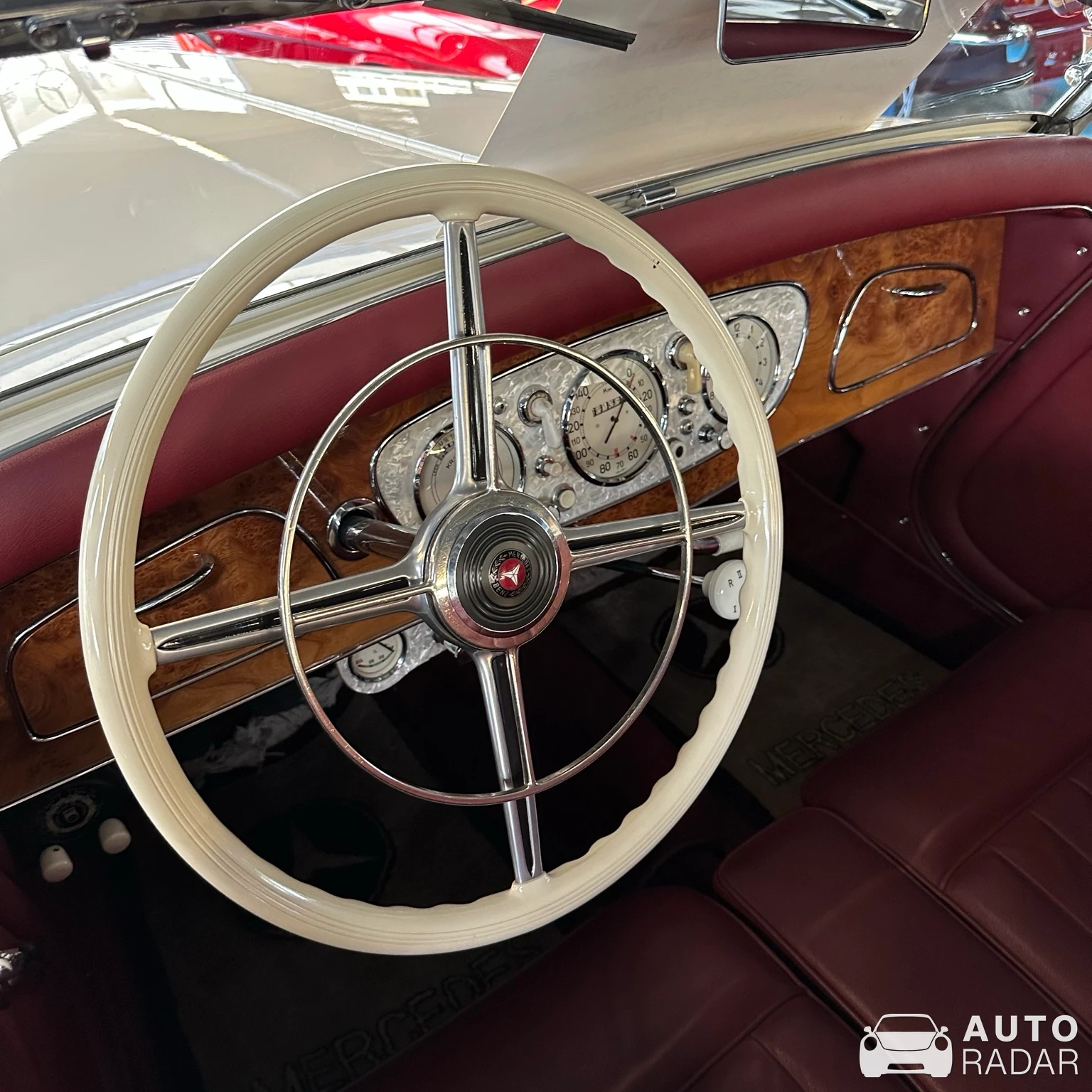 Mercedes-Benz 290 Roadster spotted in Oberweningen