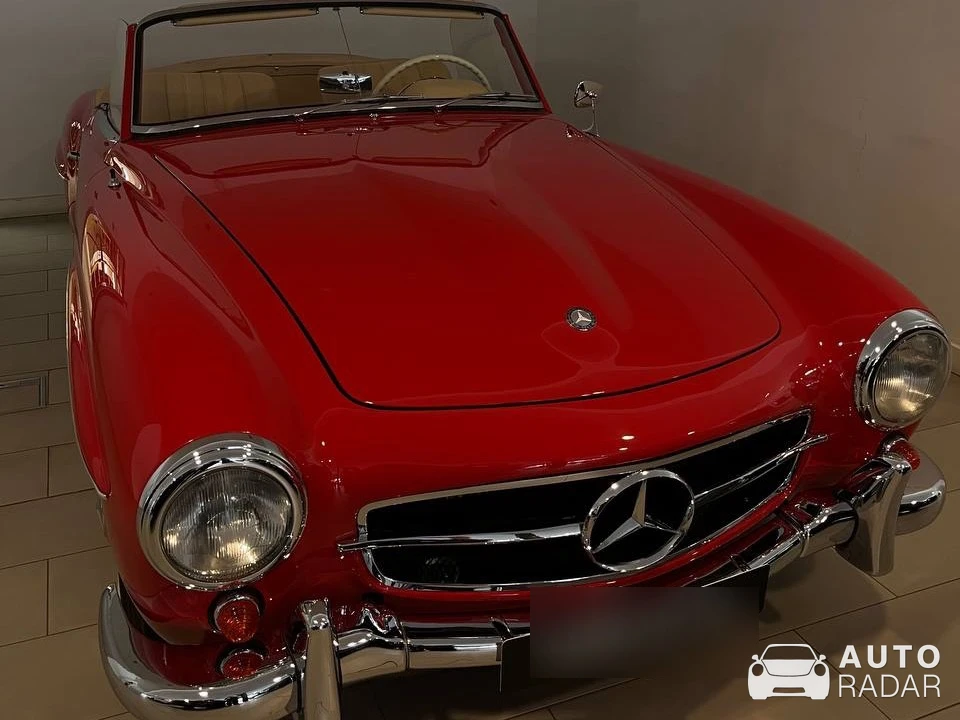 Mercedes-Benz 190 SL spotted in Москва, Россия