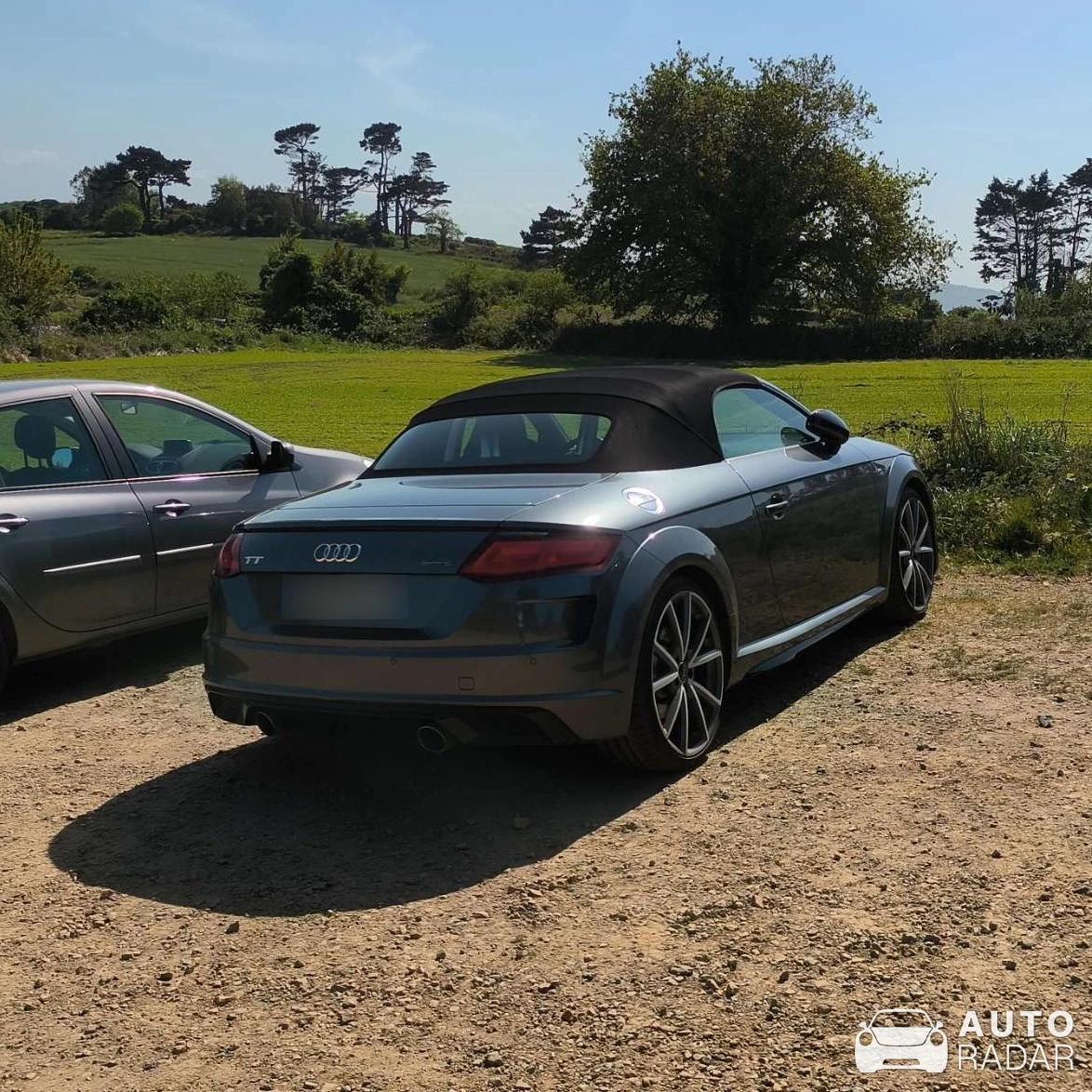 Audi TT Roadster spotted in Plouezoc'h