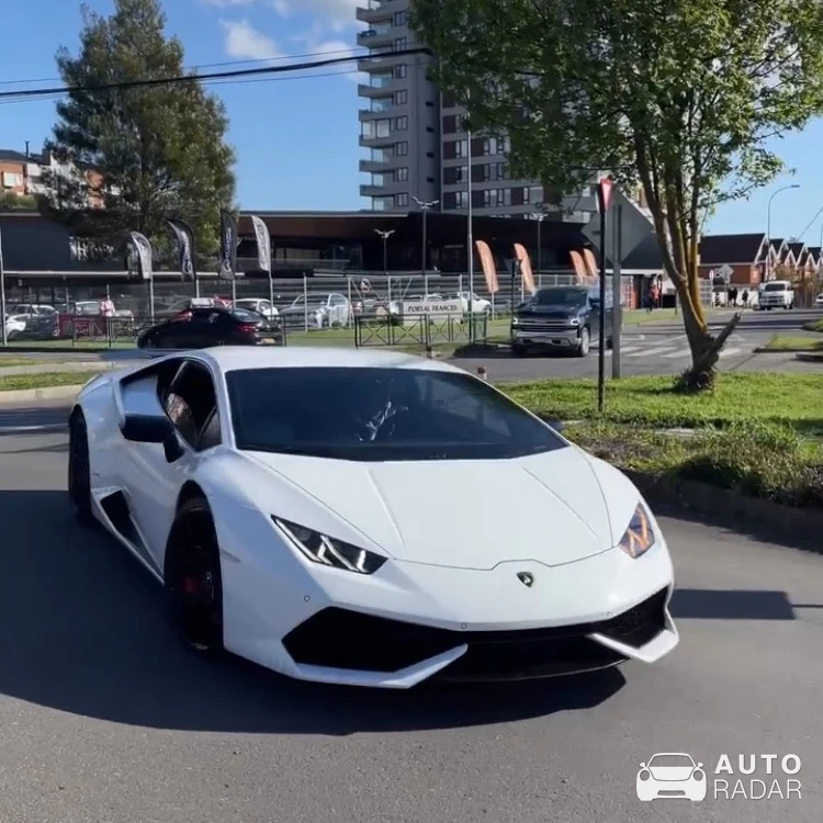 Lamborghini Huracán LP610-4 spotted in Cautín, Chile