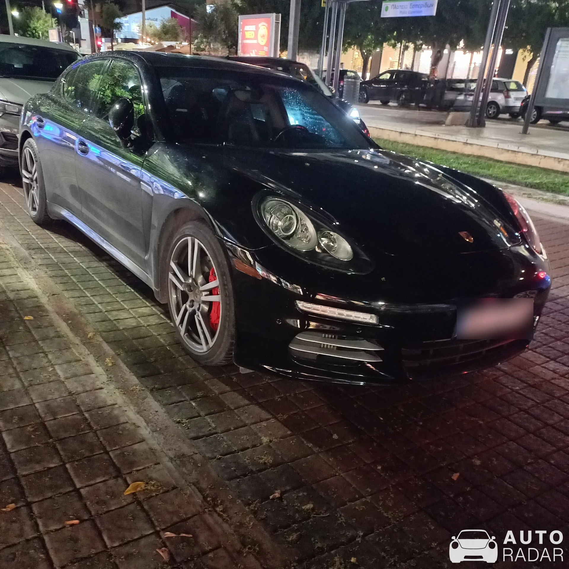 Porsche 970 Panamera S spotted in Glifada, Greece