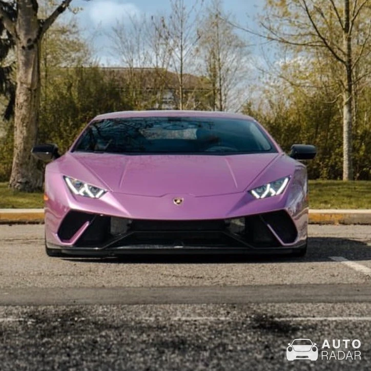 Lamborghini Huracán LP640-4 Performante spotted in Edmonton, Canada