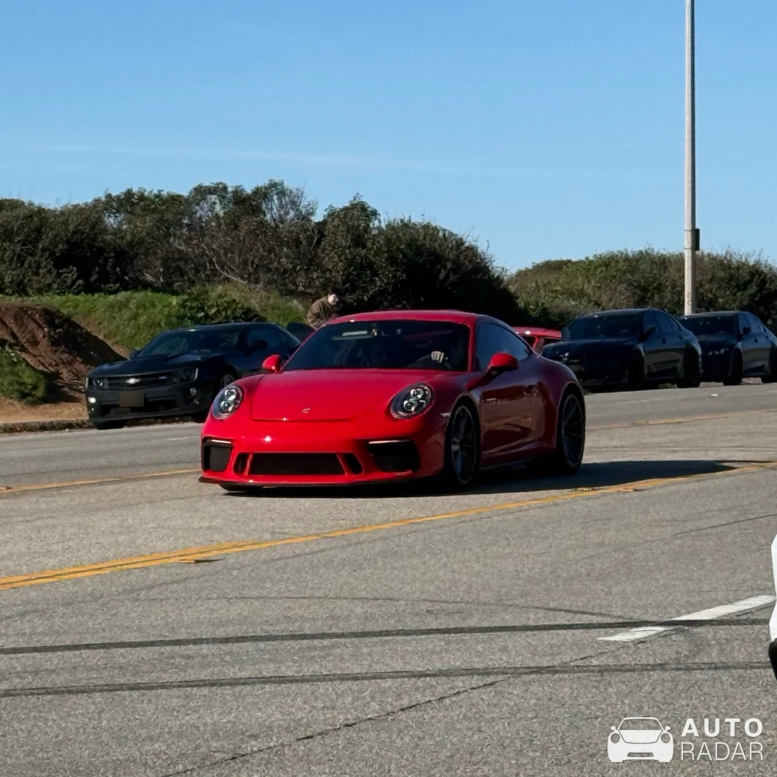 Porsche 991 GT3 MkI spotted in Malibu, United States