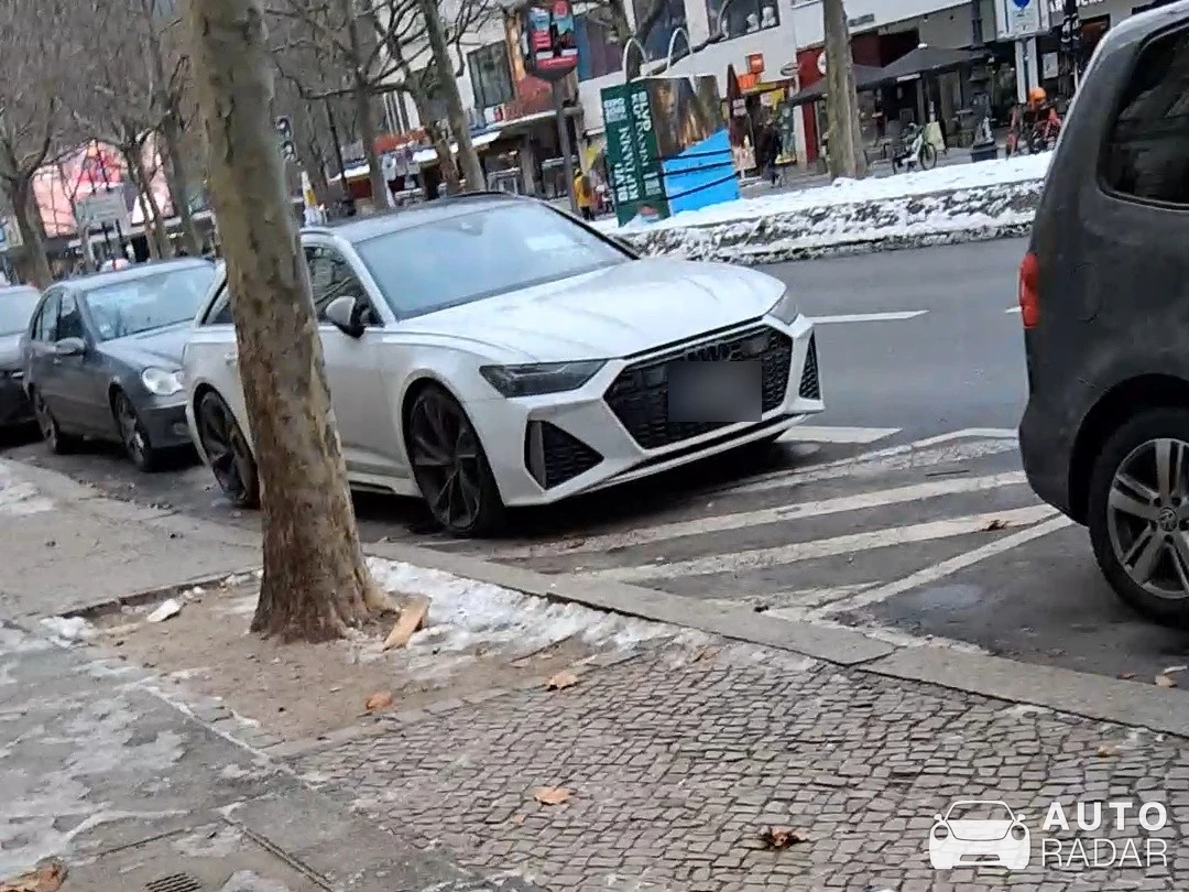 Audi RS6 Avant C8 spotted in Berlin, Germany