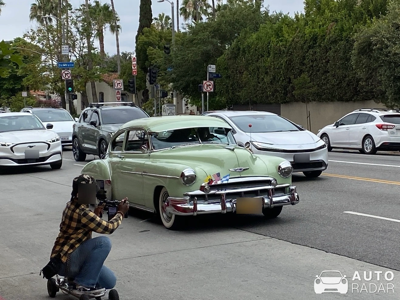 Chevrolet Fleetline DeLuxe 1949 spotted in Los Angeles