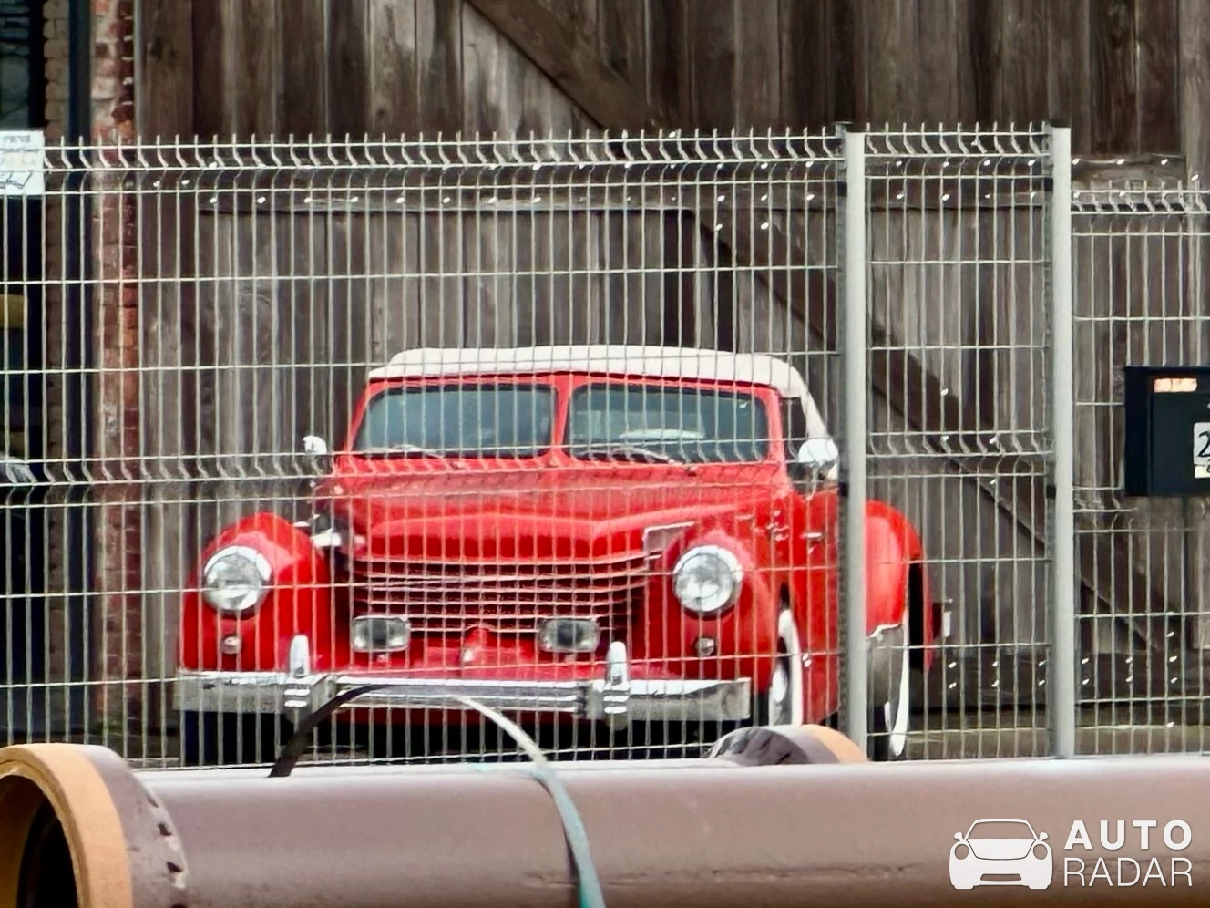Cord 812 spotted in Harelbeke