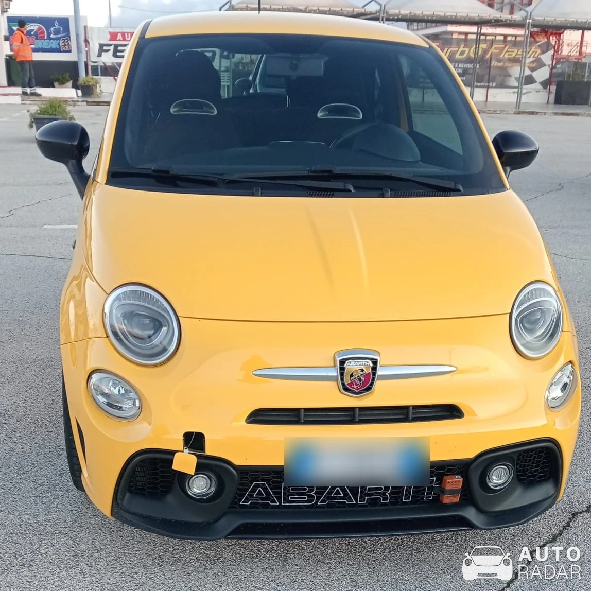 Abarth 595 Pista 70th Anniversary Edition spotted in Città Metropolitana di Bari, Italy